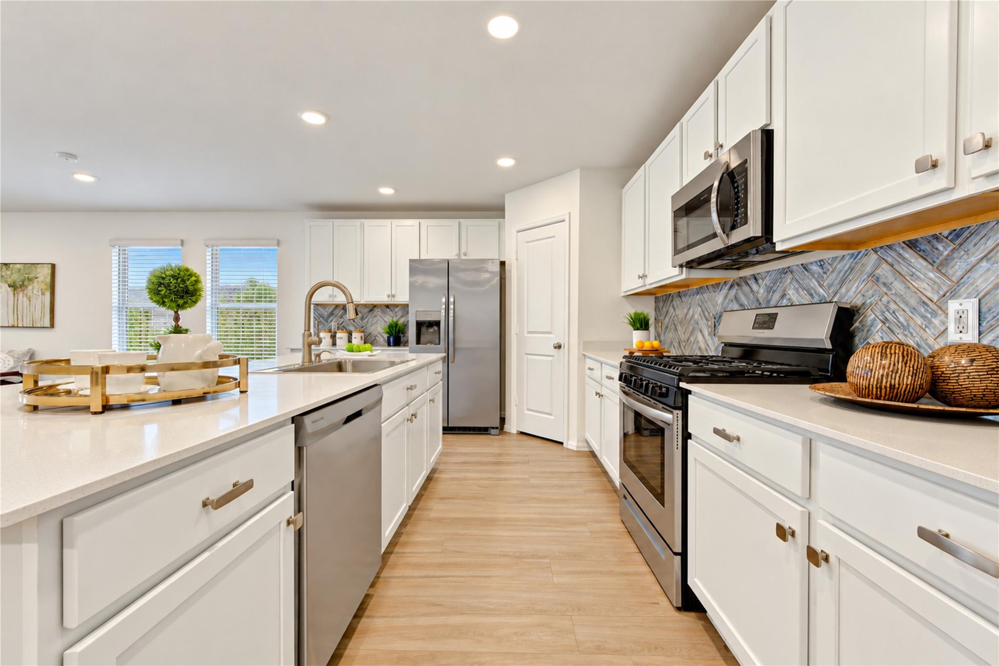27023 Breakaway Ln — photo
