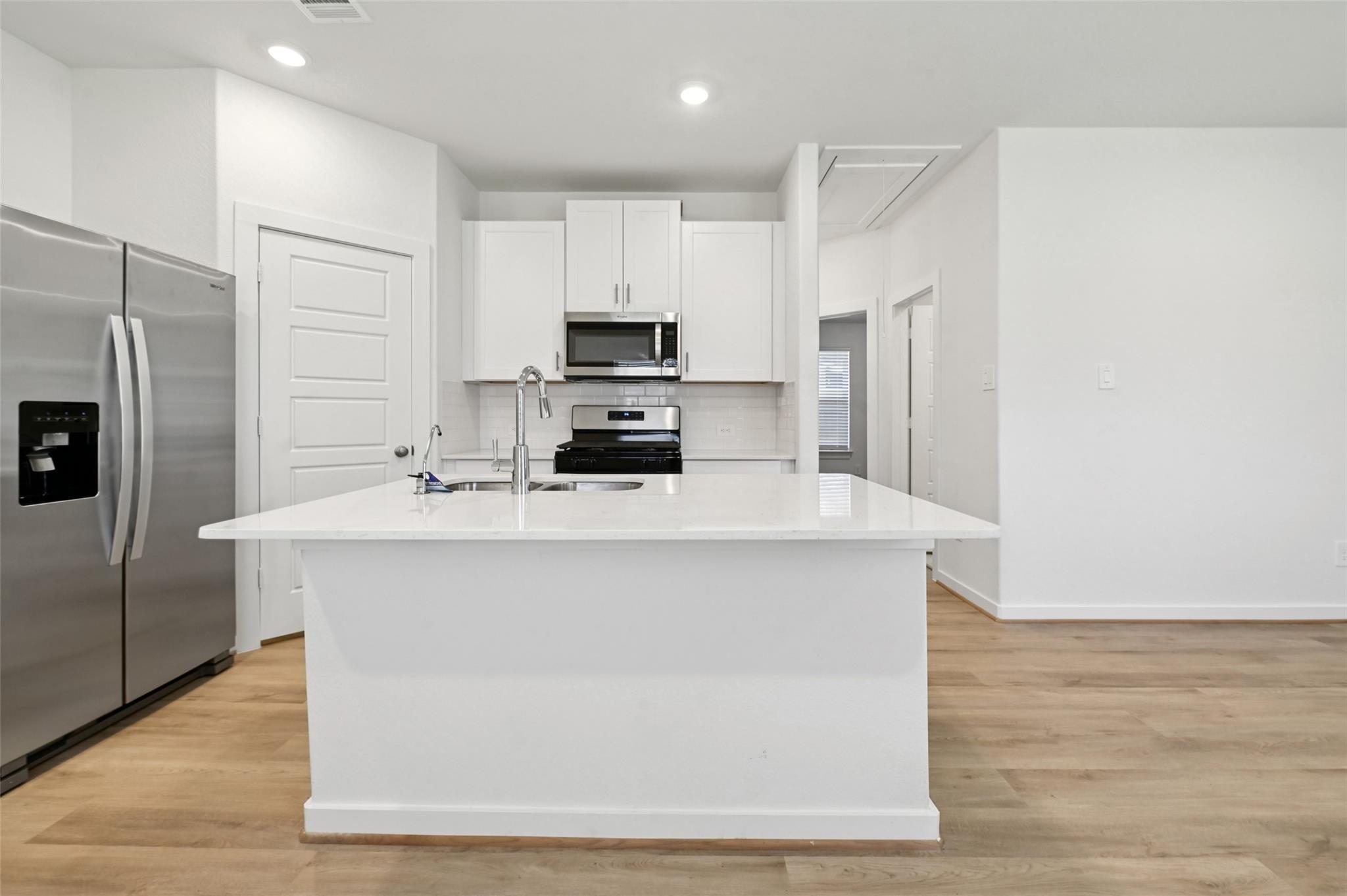 2310 Pioneer Landing Lane — photo