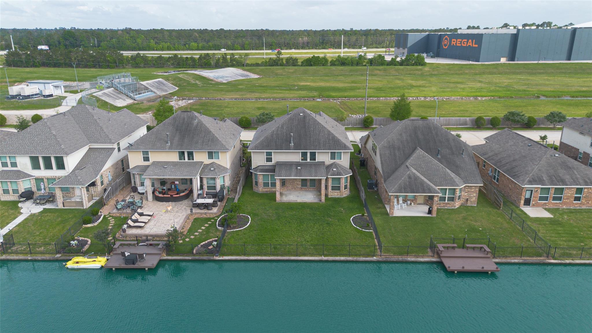 3795 Lake Bend Shore Drive — photo