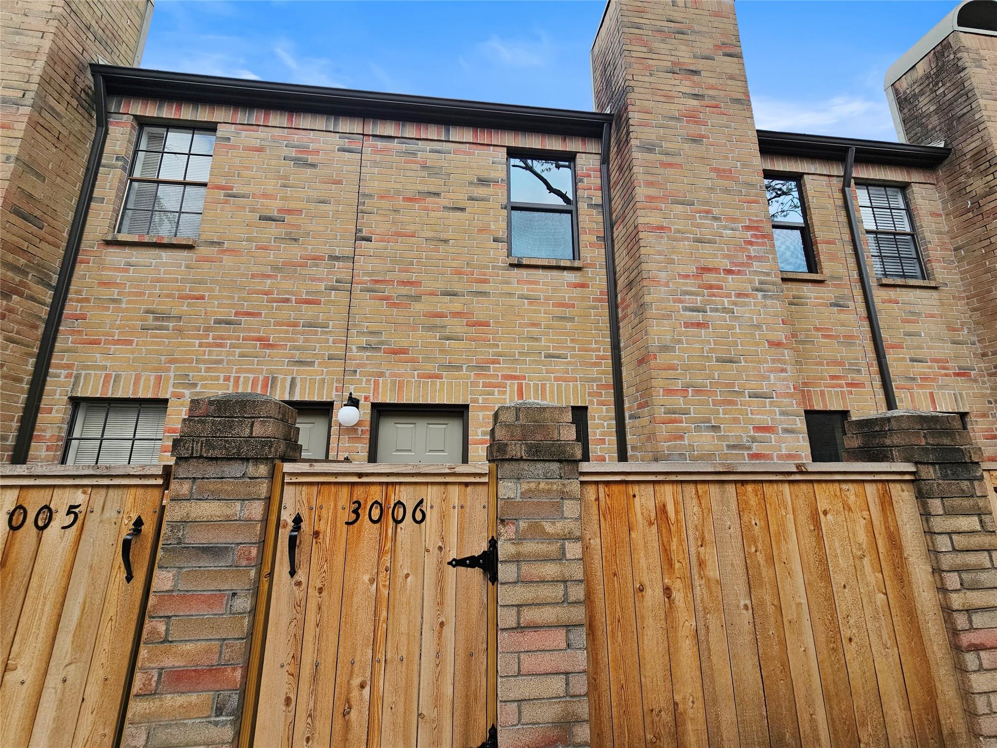 9800 Pagewood Lane #3006 — photo