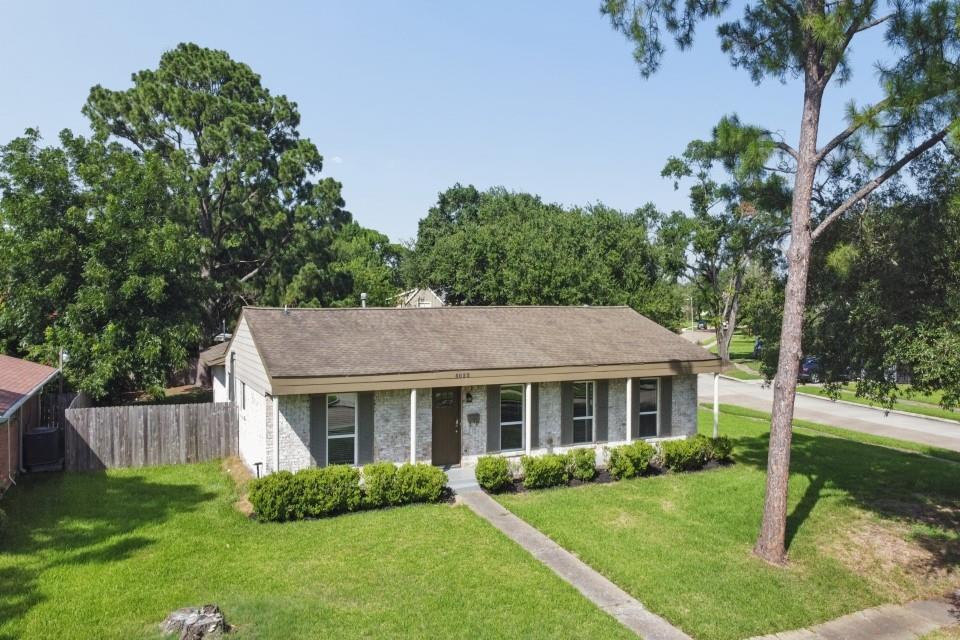 6022 Beaudry Drive — photo