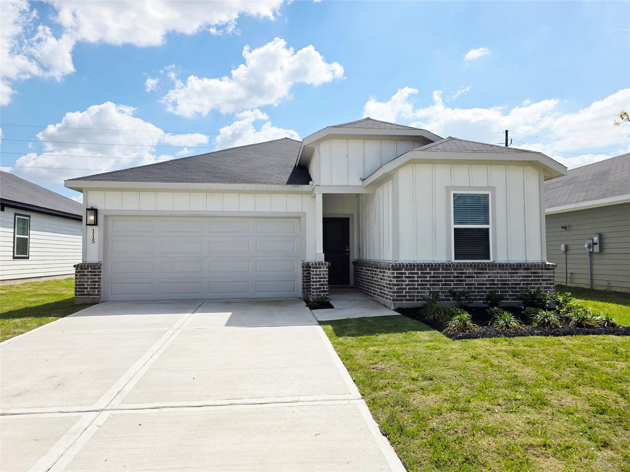 115 Daylight Crest Drive — photo