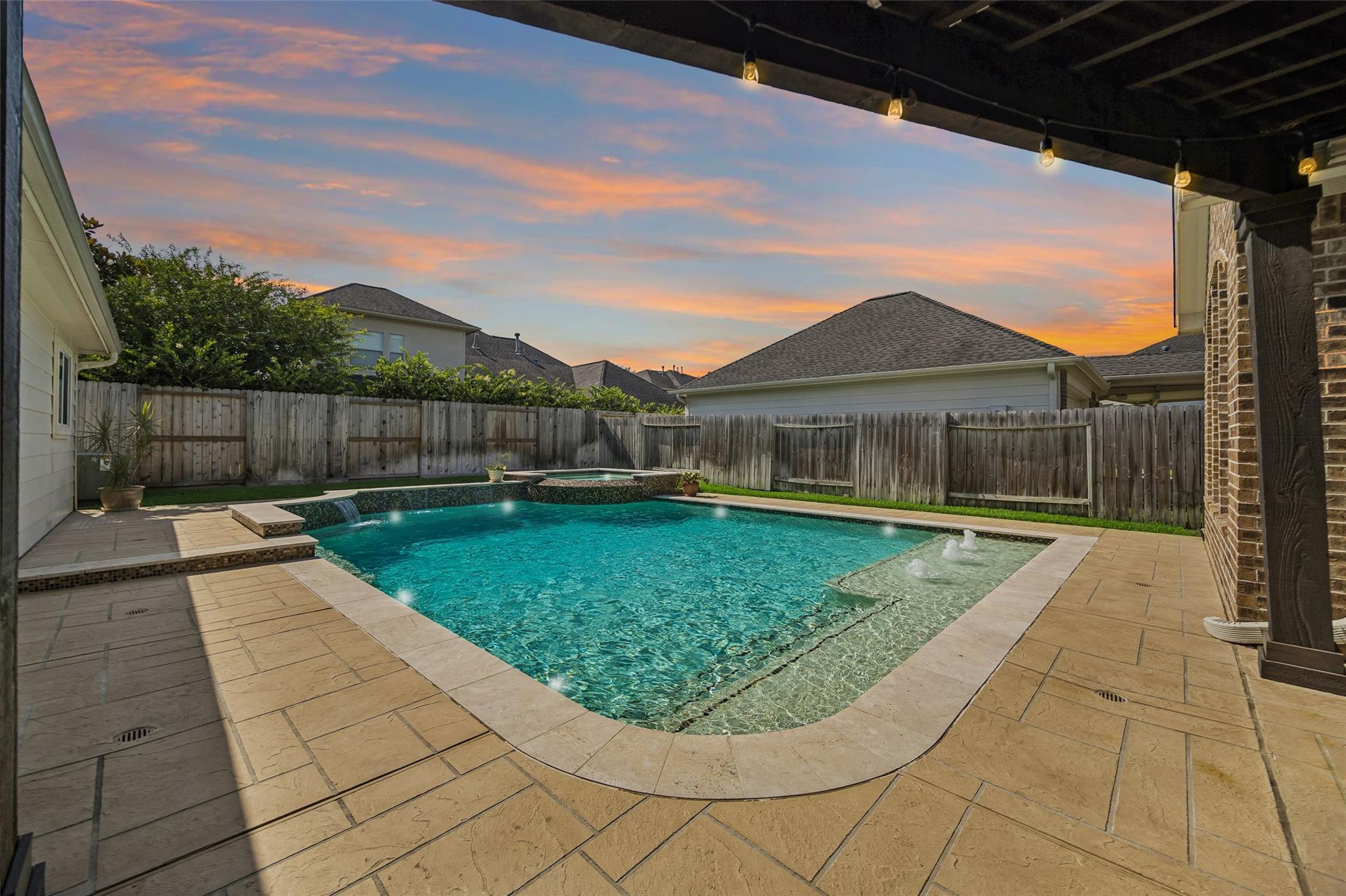 5718 Brennan Ridge Lane — photo