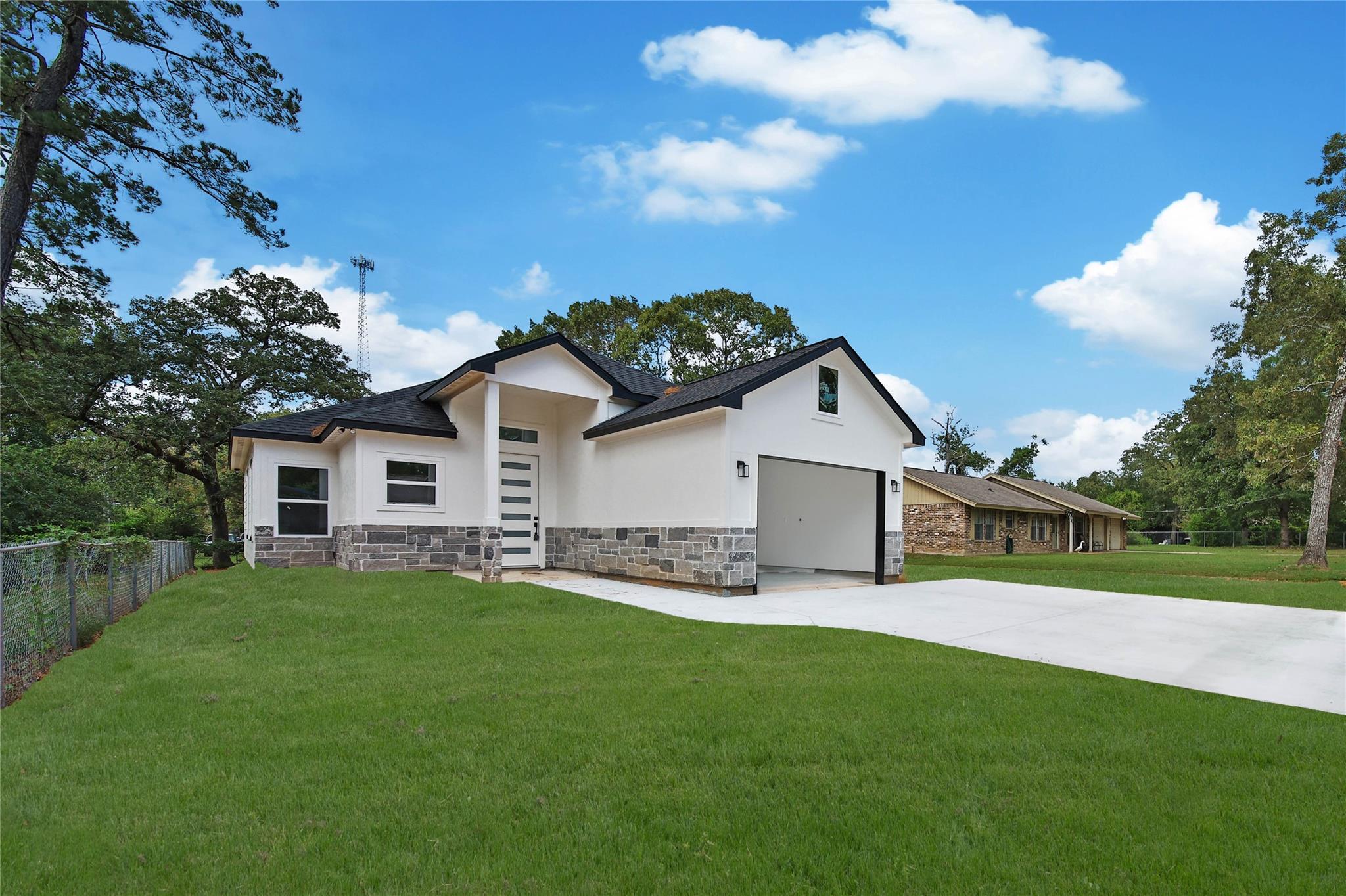 14863 Big Spring Circle — photo