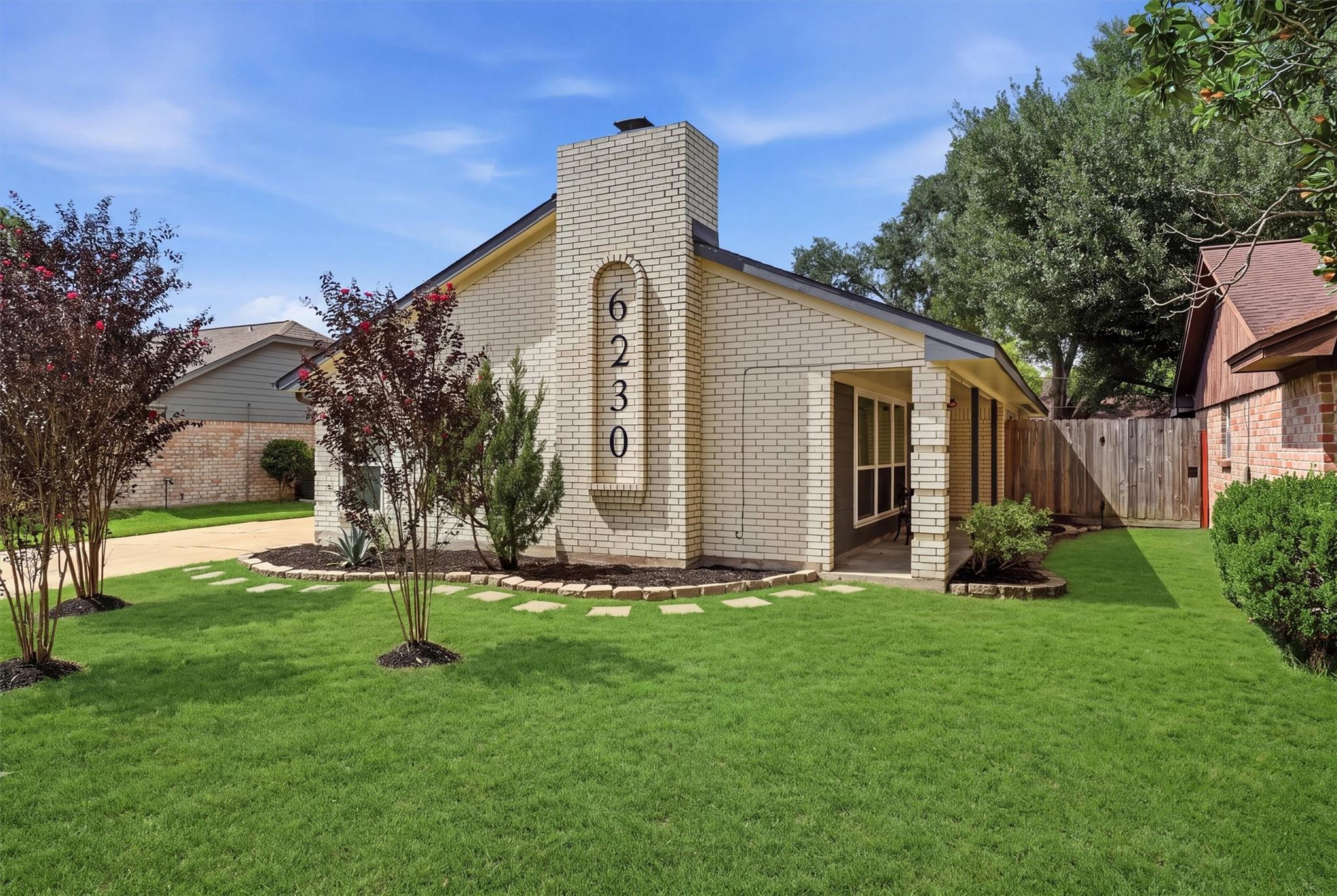 6230 Autumn Arbor Drive — photo