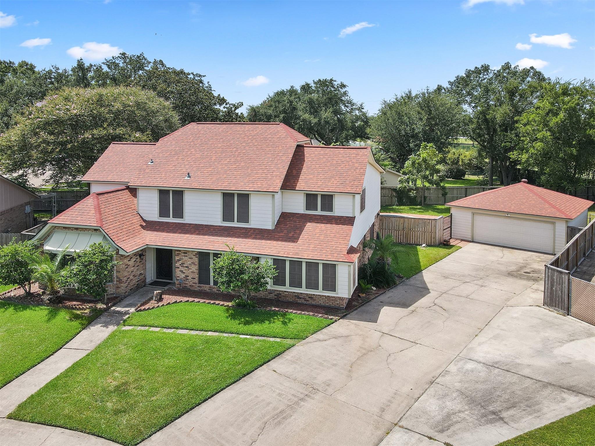 2518 Taylor Lane — photo
