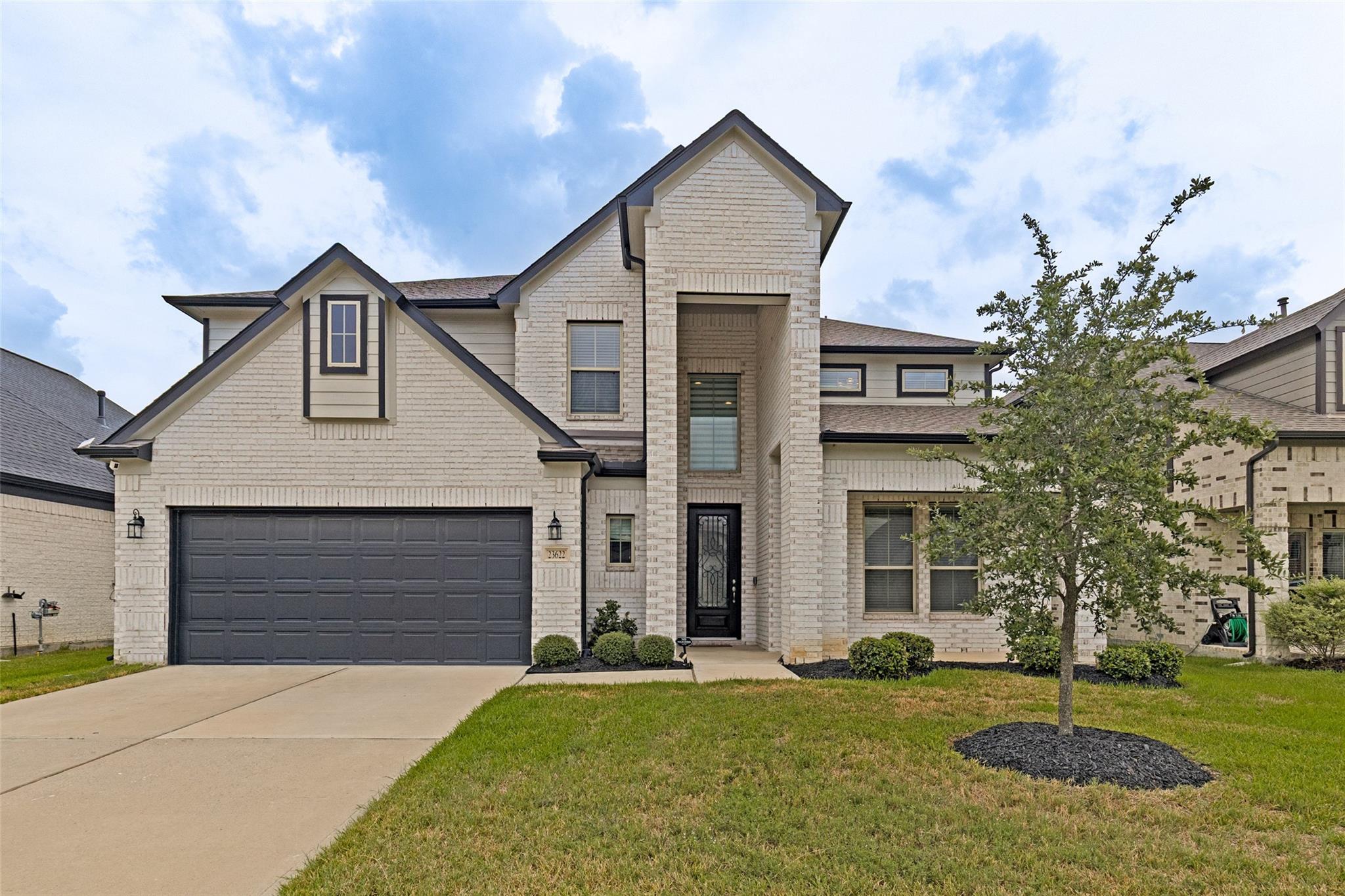 23622 Persimmon Creek Lane — photo