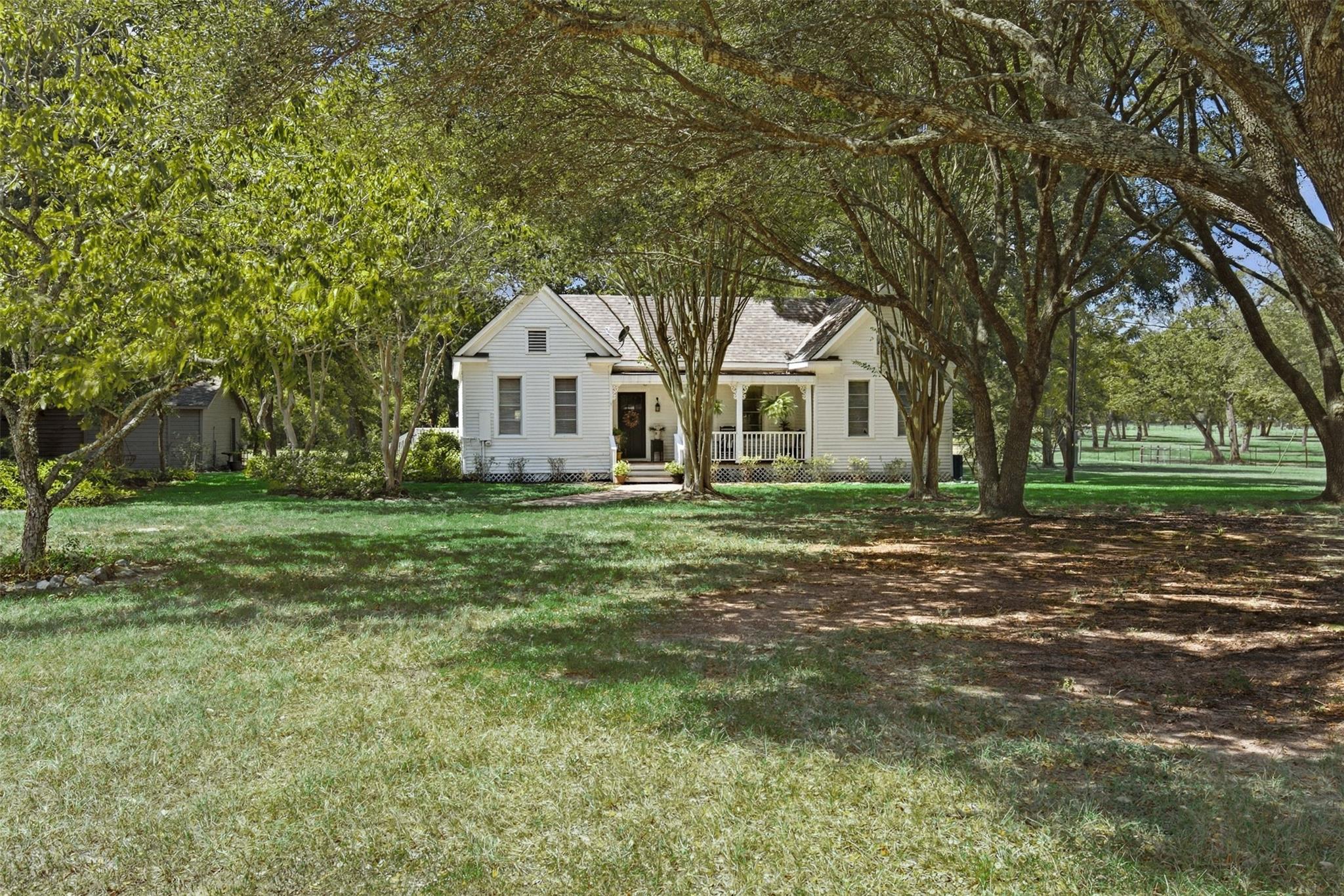 25619 Kickapoo Road — photo
