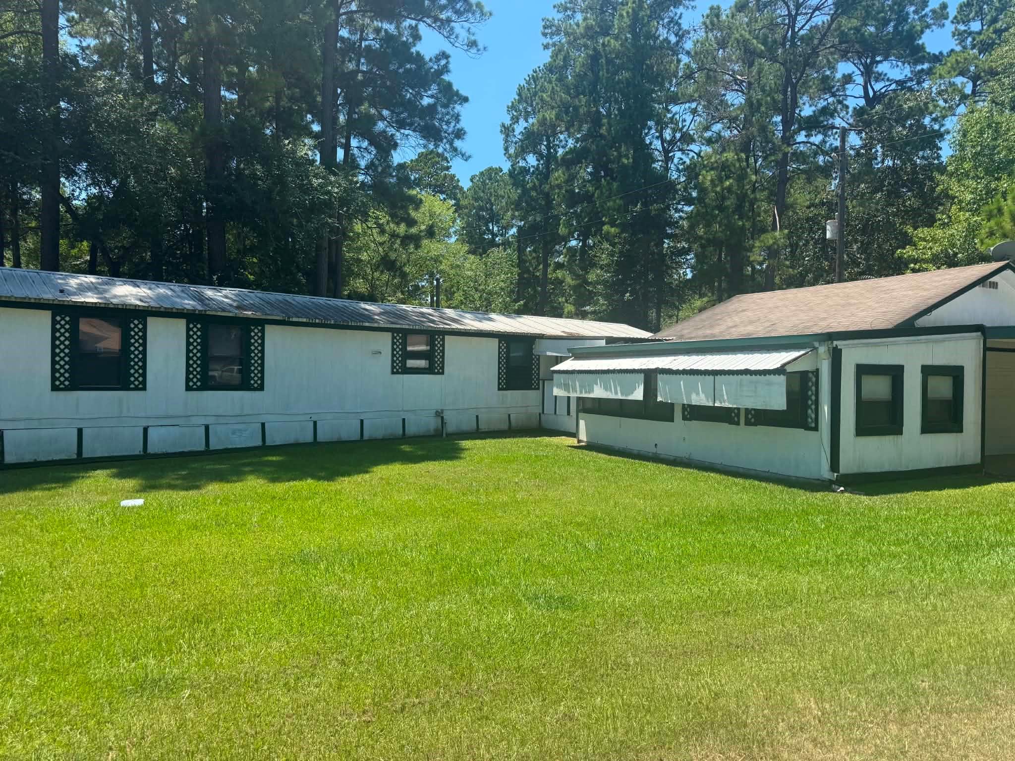 64 Mockingbird Lane — photo