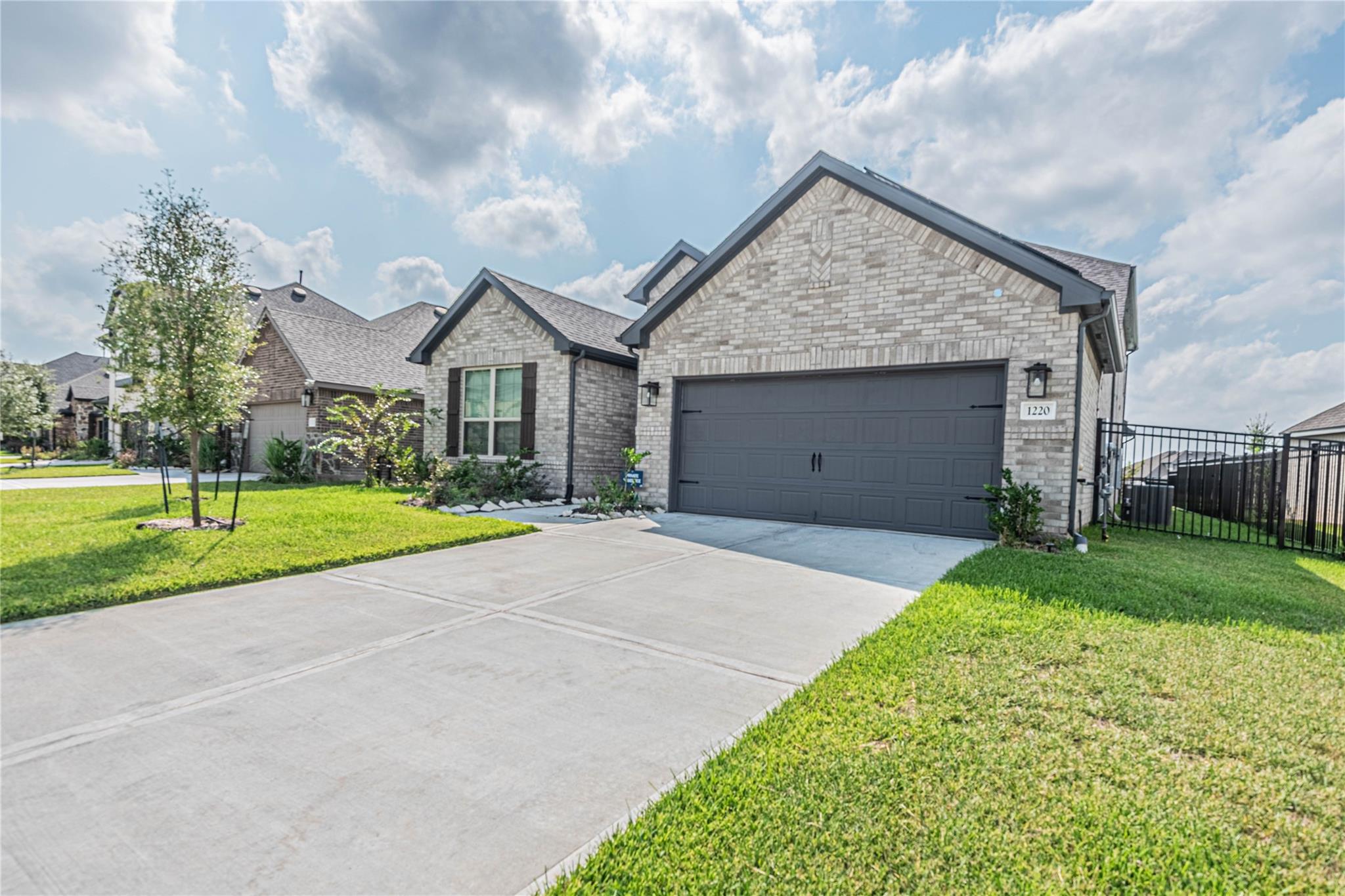 1220 Gable Breeze Drive — photo