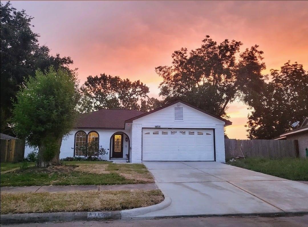 14126 Country Manor Drive — photo
