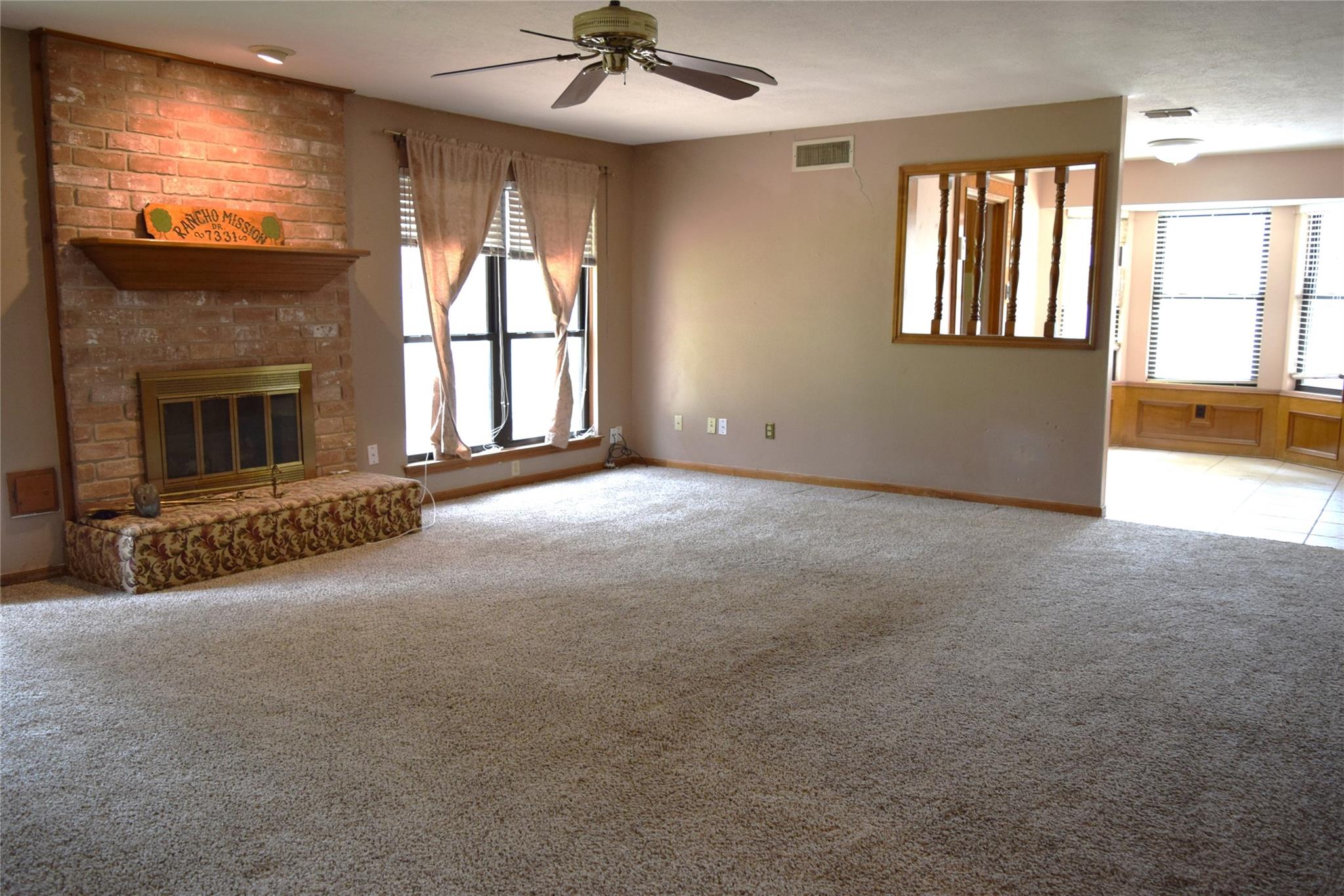 7331 Rancho Mission Drive, Houston, TX 77083 — photo 2