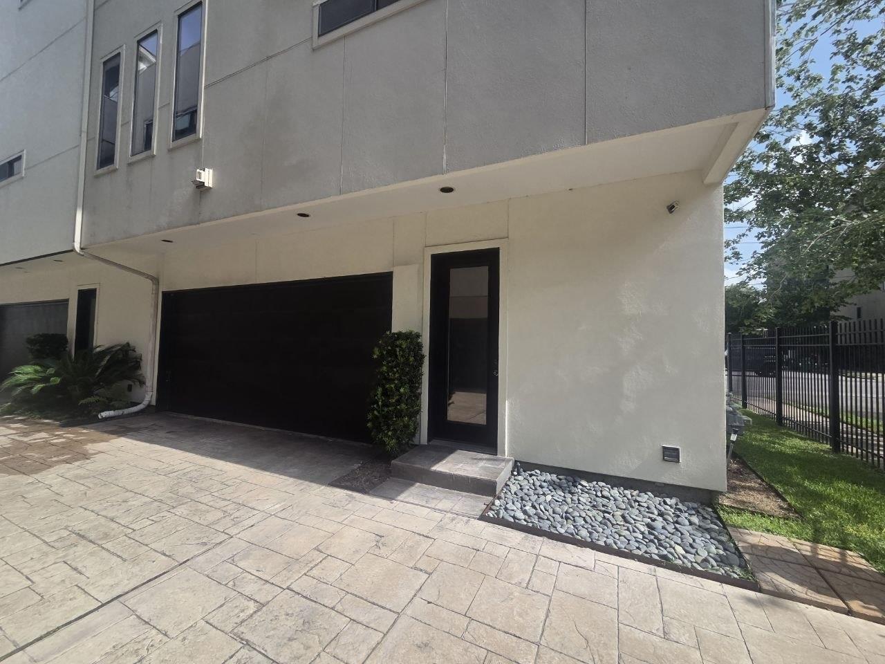 1318 Crockett Street — photo