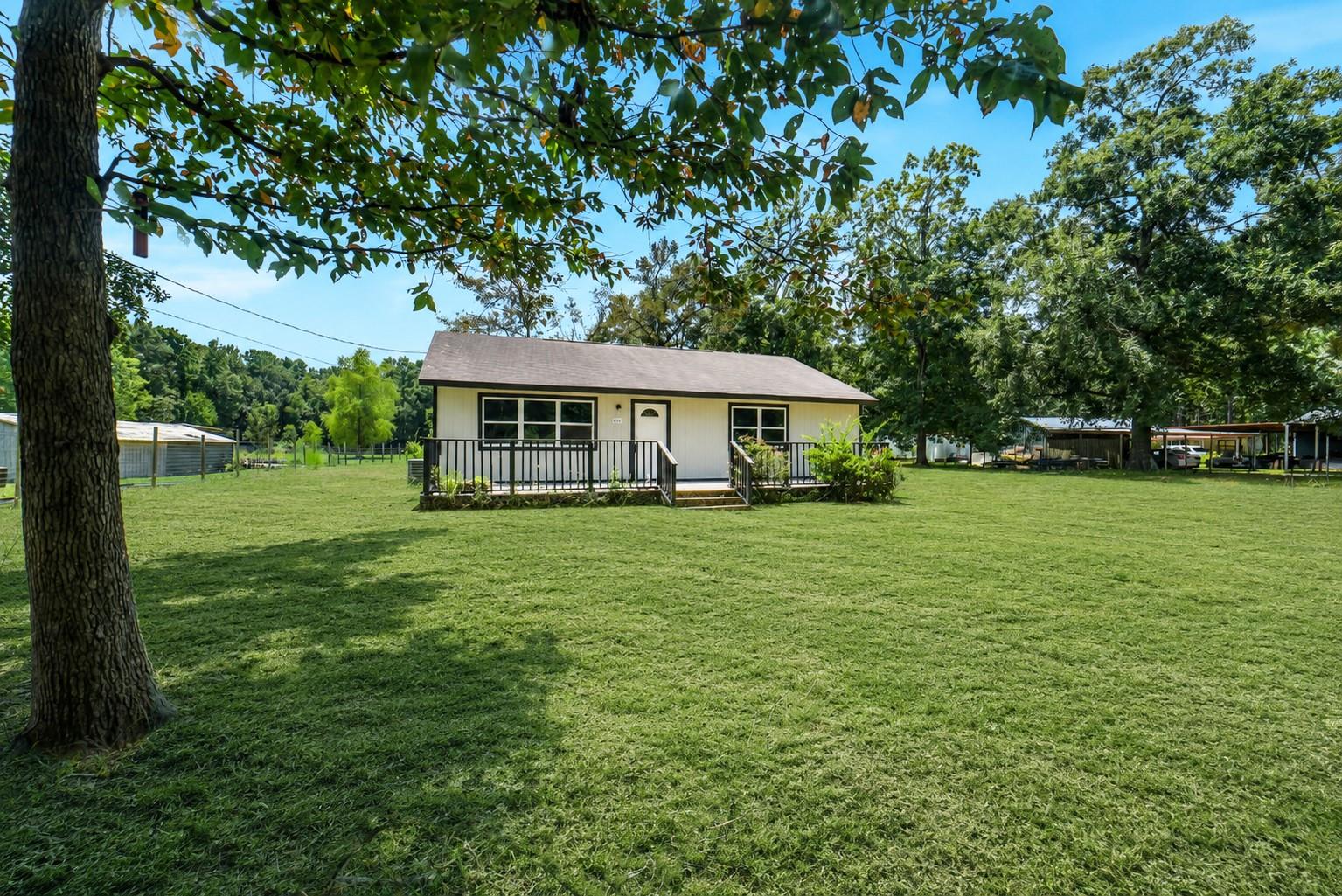 461 Trails End Drive — photo