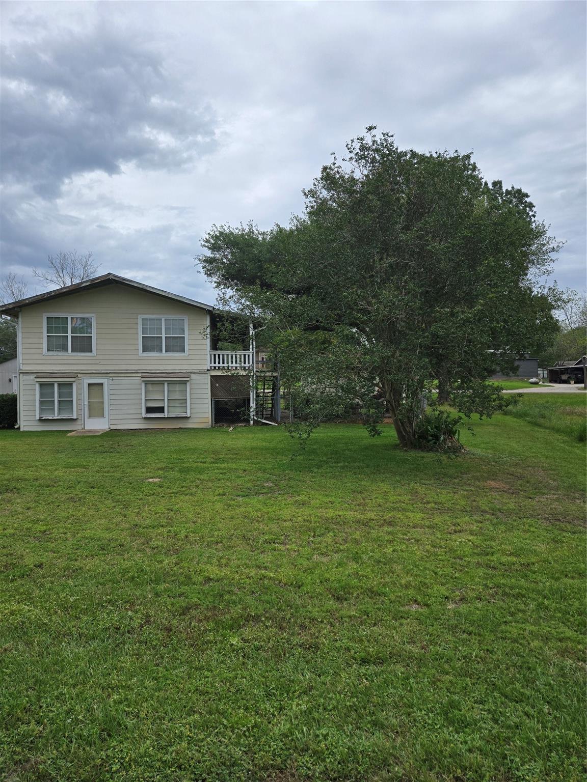 212 Water Ridge Drive — photo