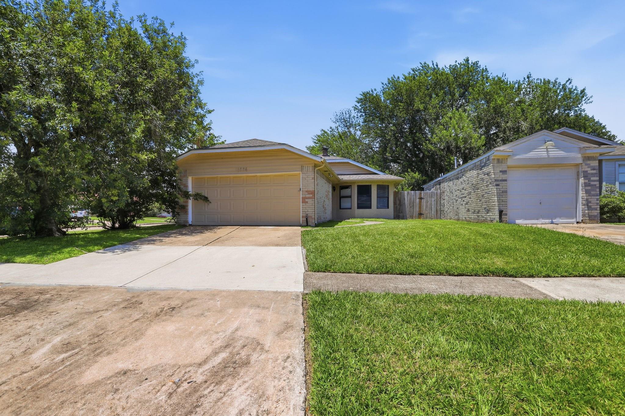 16226 Alden Ridge Drive — photo