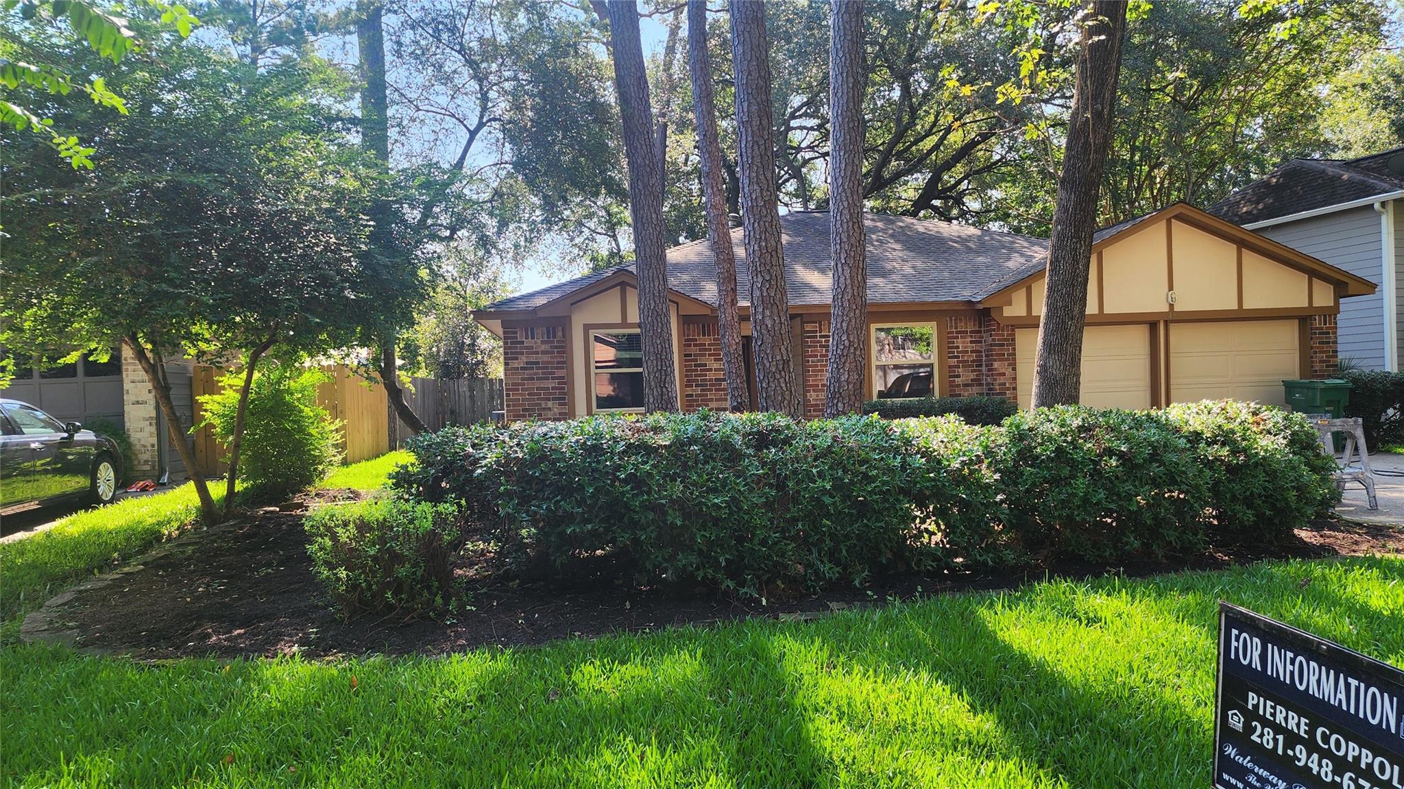 43 Dew Fall Court — photo