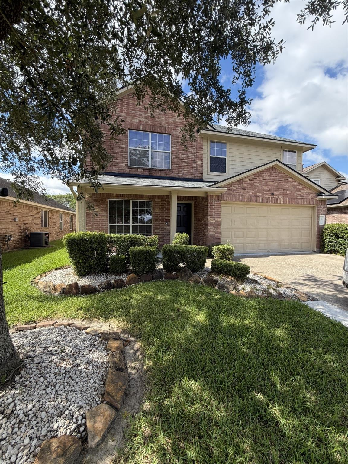 8315 White Pine Lane — photo