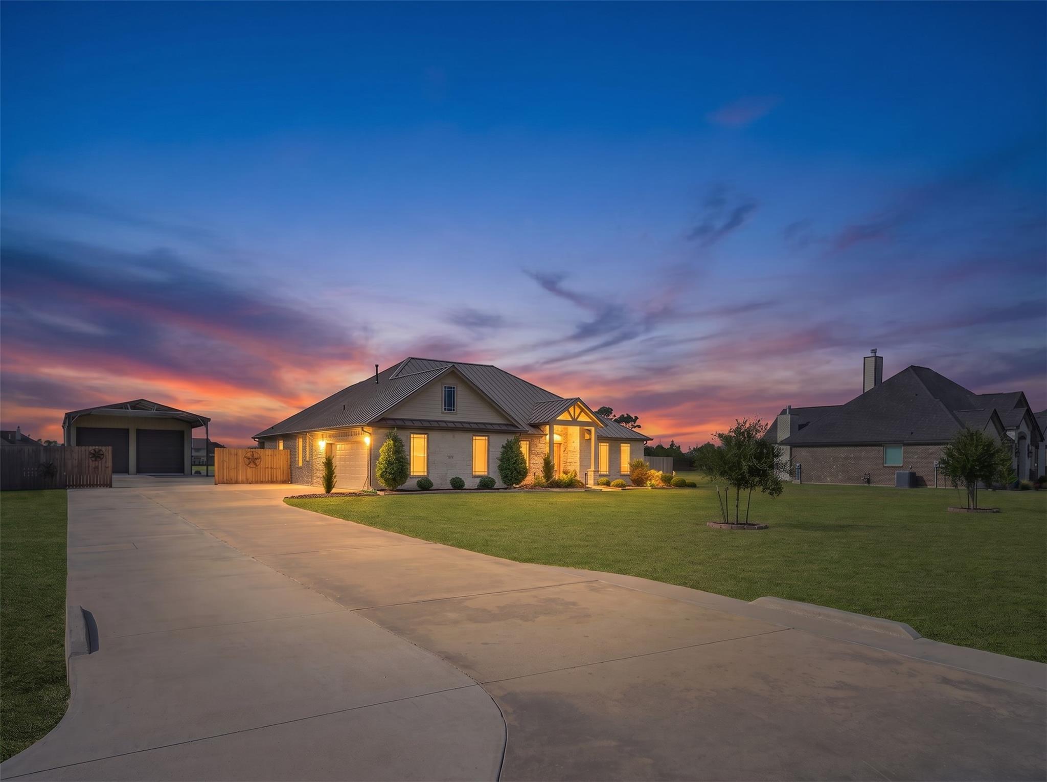 4542 Pineloch Bayou Drive — photo
