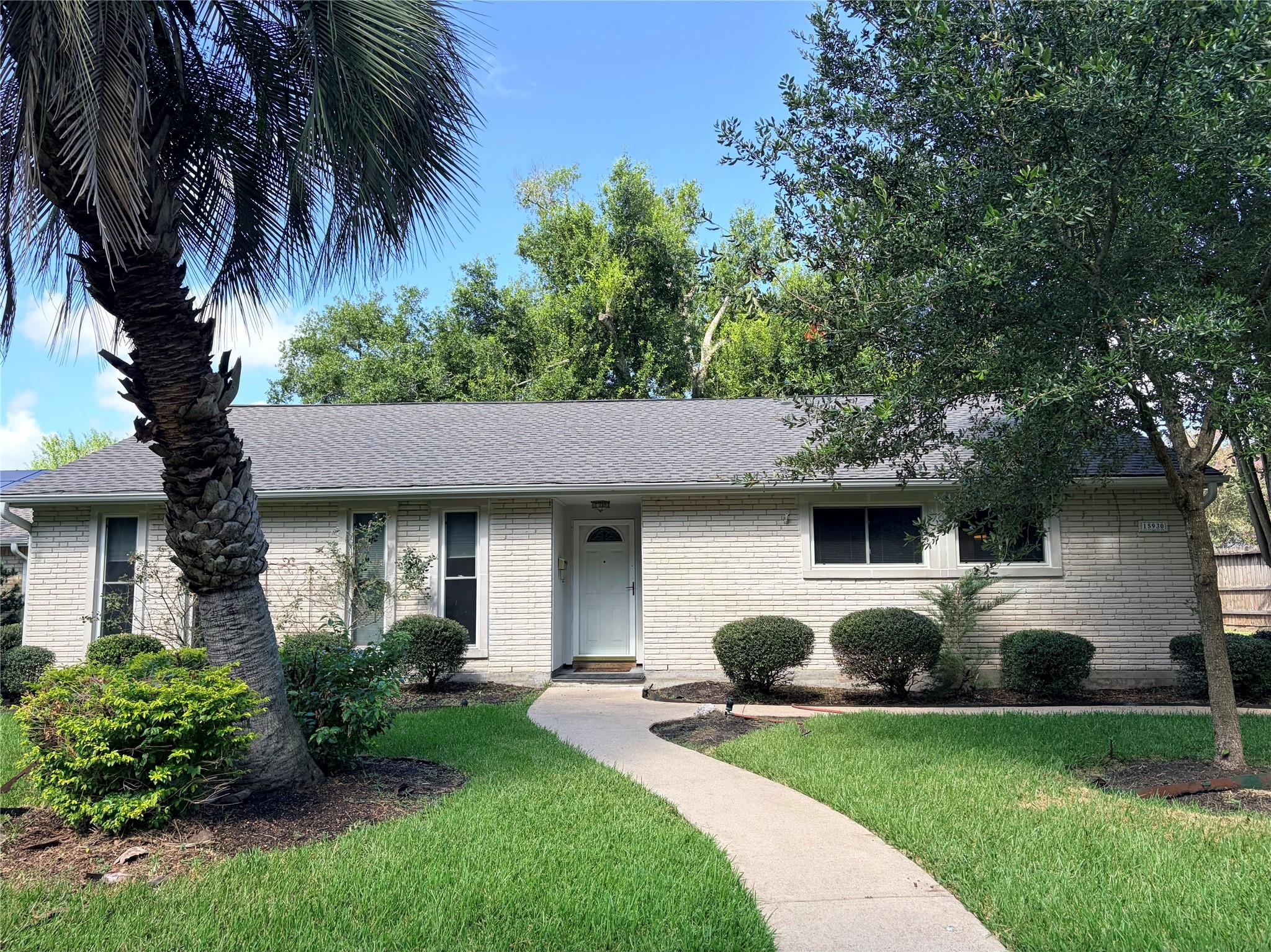 15930 Buccaneer Lane — photo