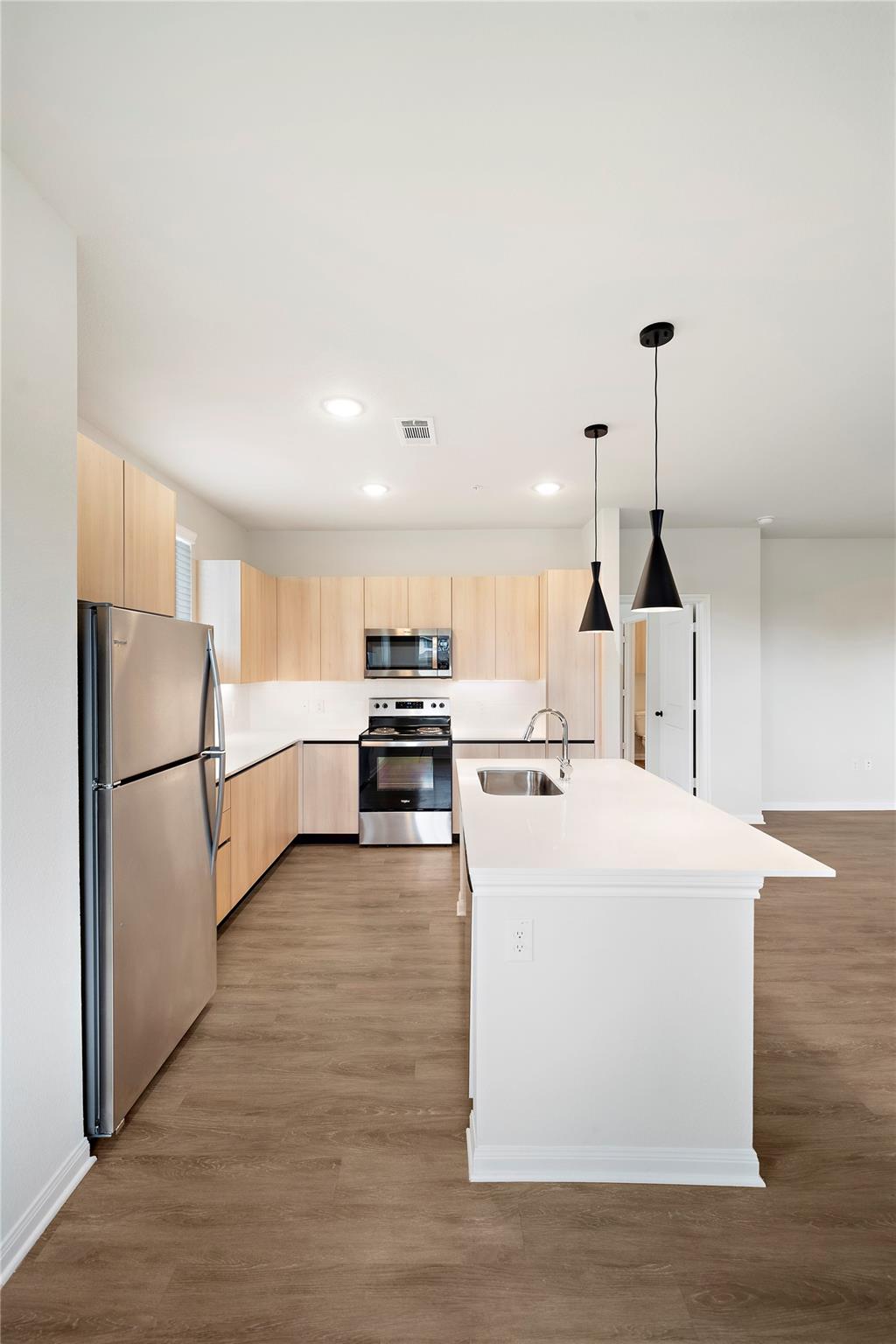 17000 Bissonnet Street #B3 — photo
