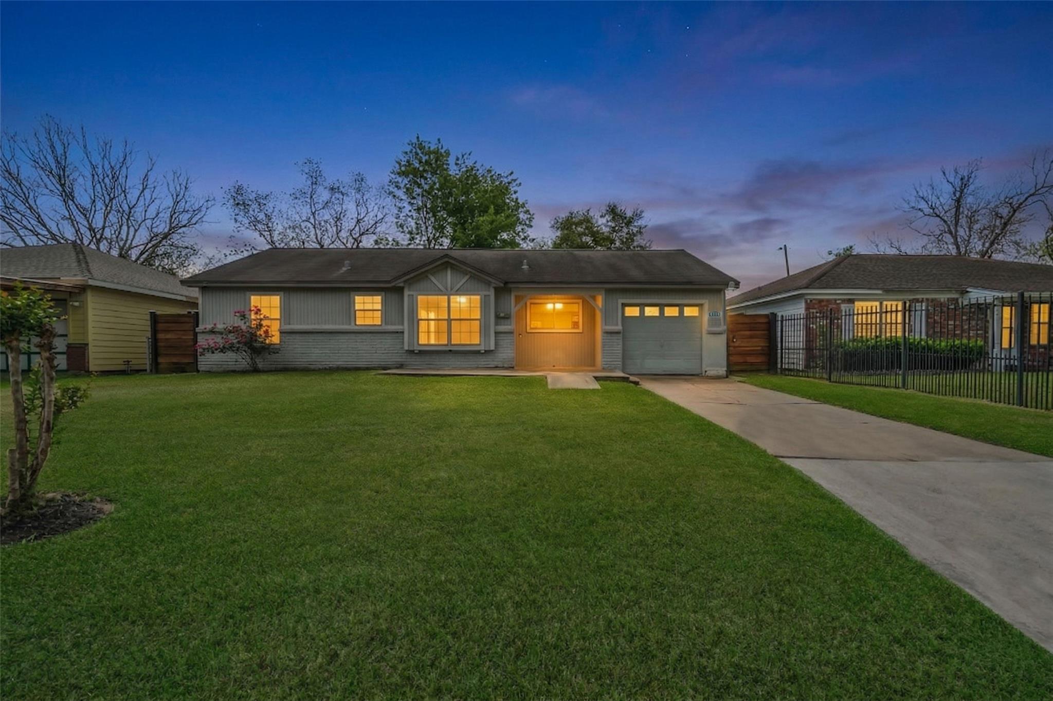 4114 Dacca Drive — photo