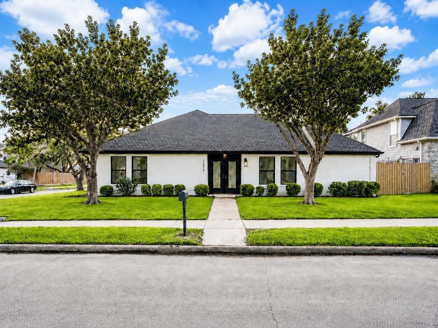 2275 Woodland Springs Street — photo