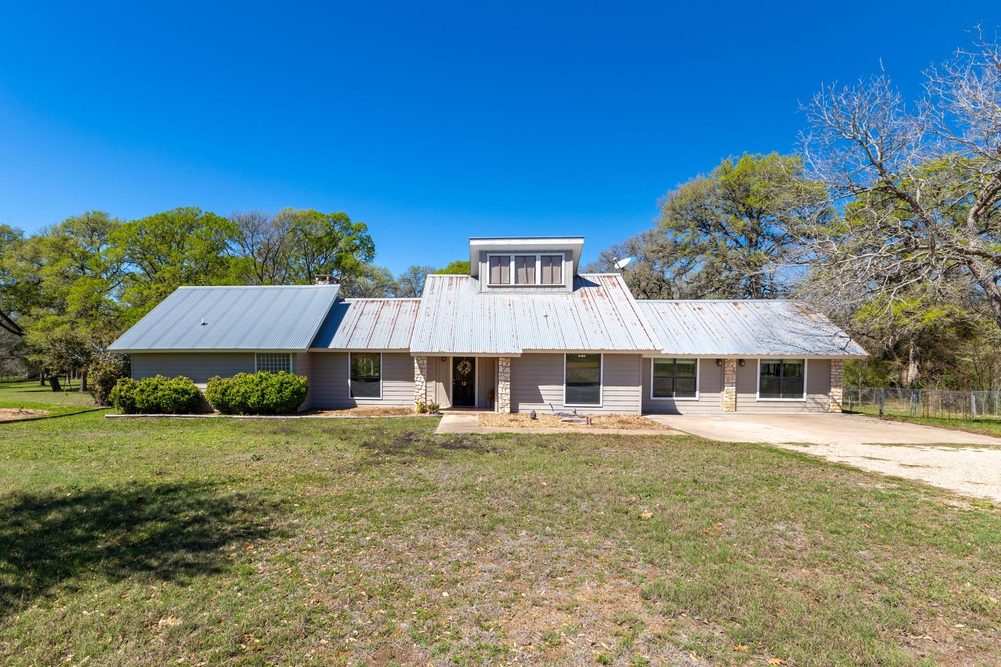 12 Creekwood Drive — photo