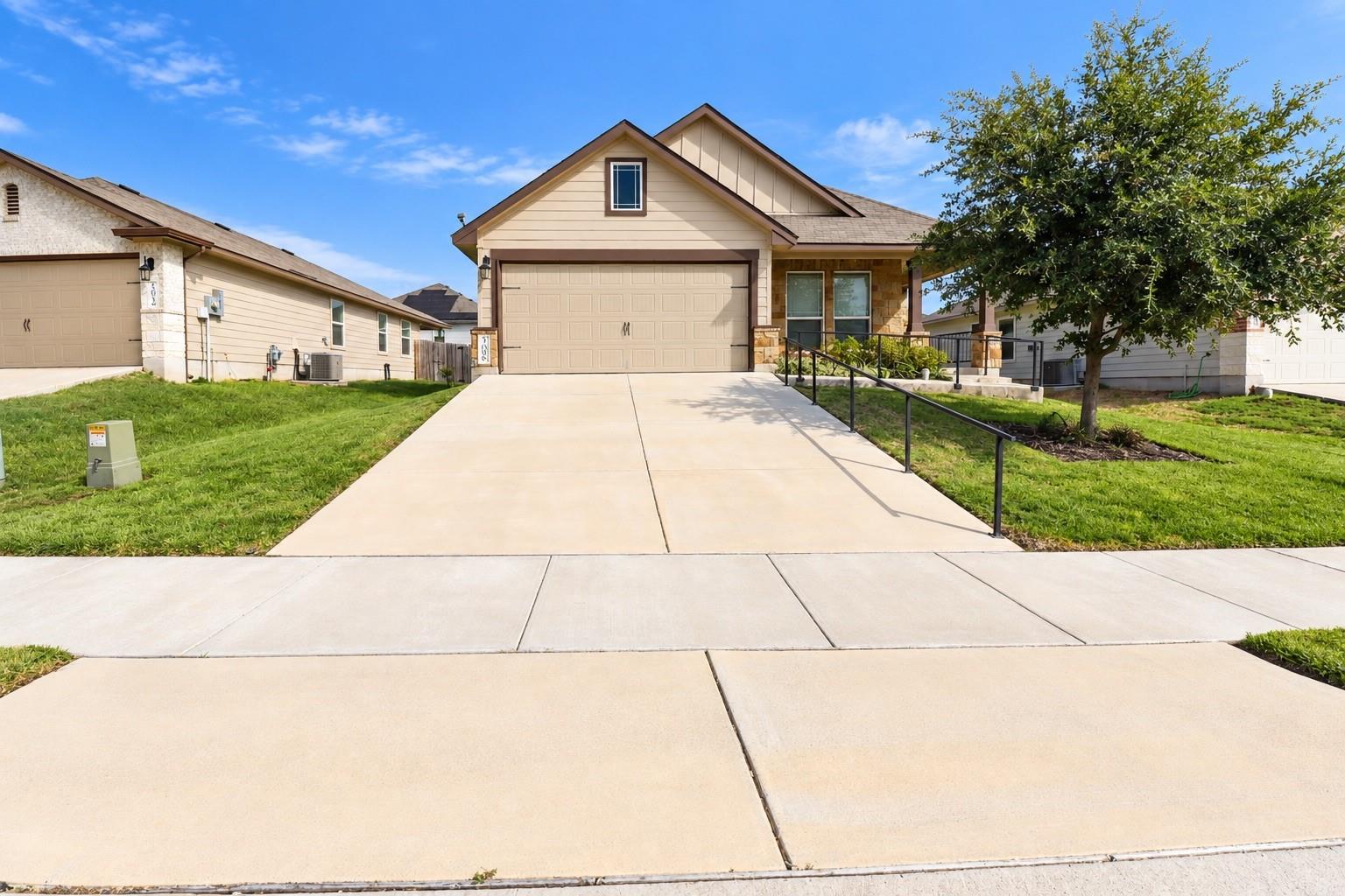 1008 Fannin Street — photo