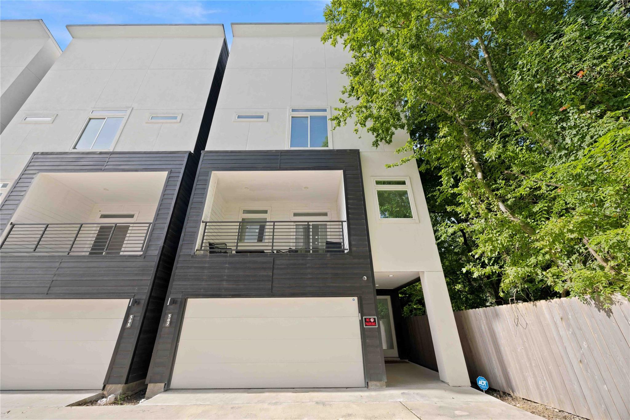 507 Schweikhardt Street — photo