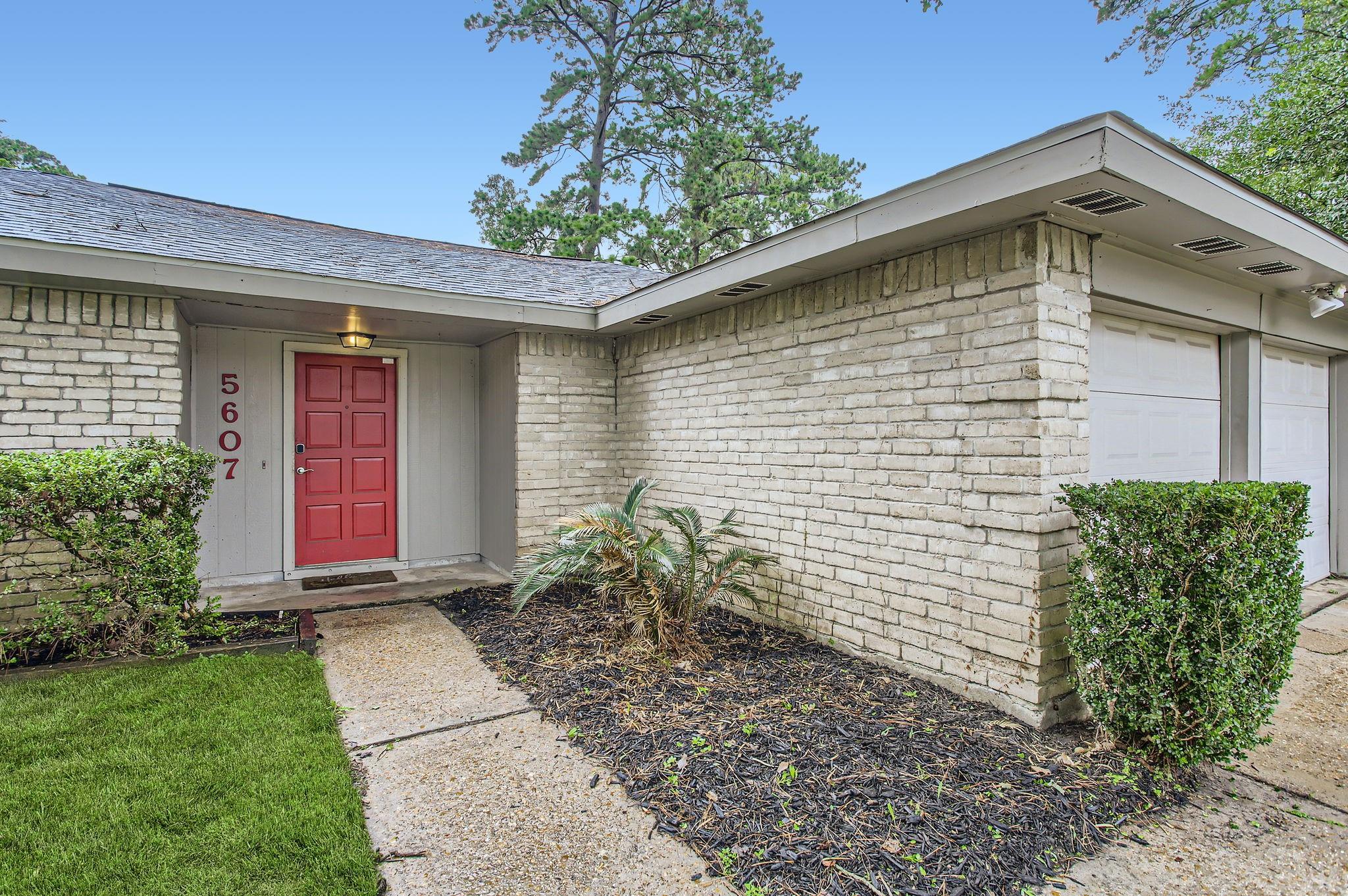 5607 Circlegate Drive, Spring, TX 77373 — photo 2