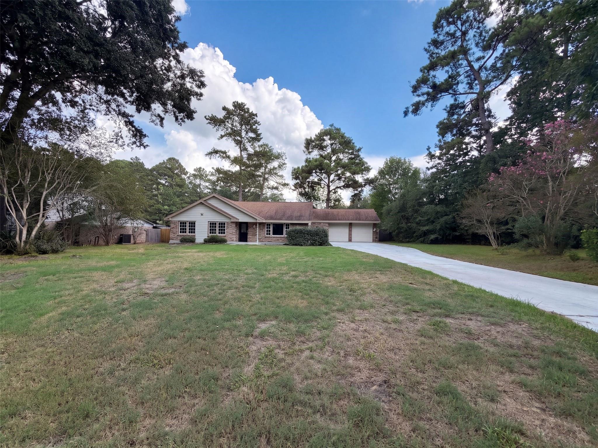 1119 Coe Road — photo