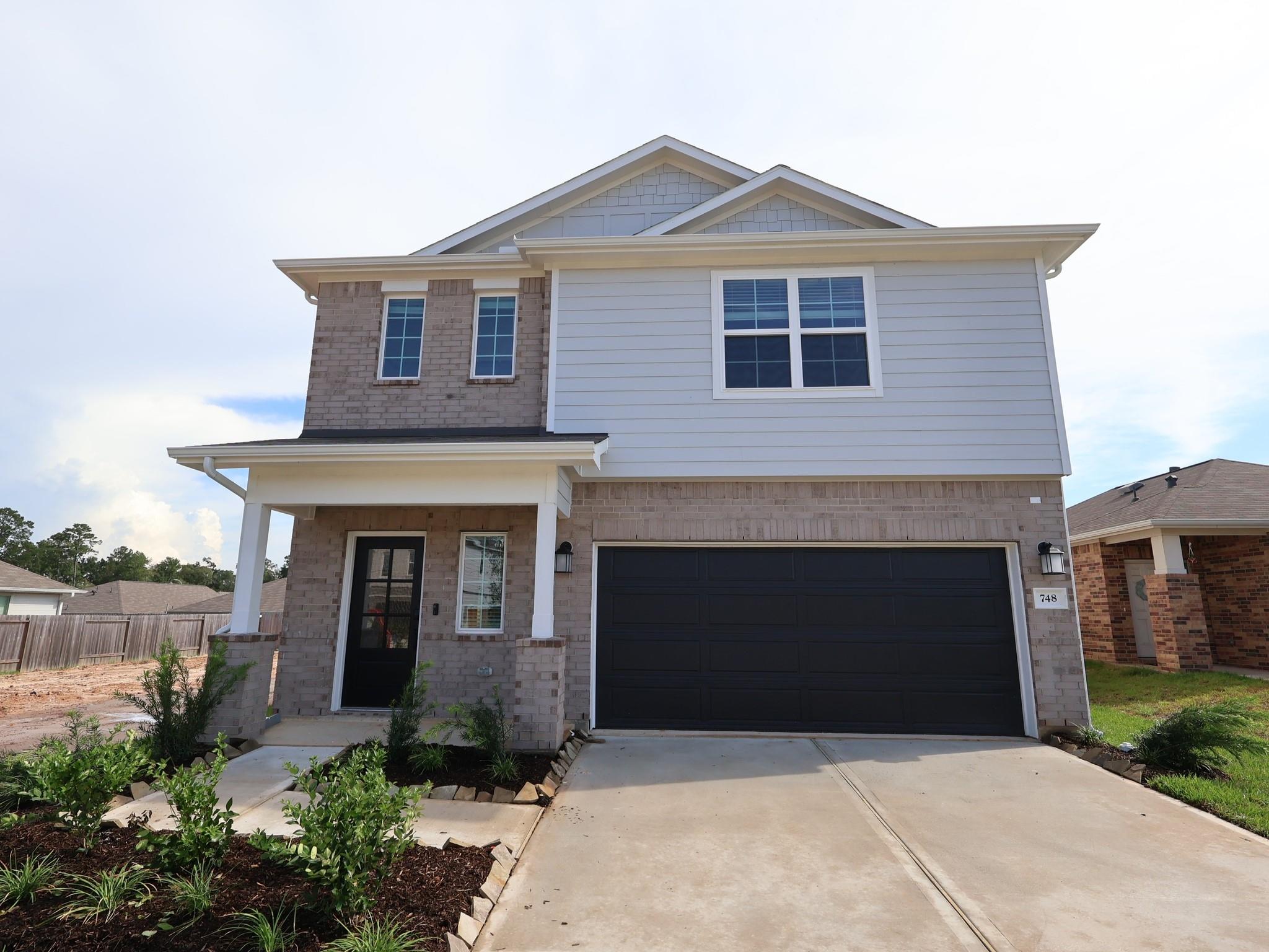 748 Hackberry Branch Court — photo