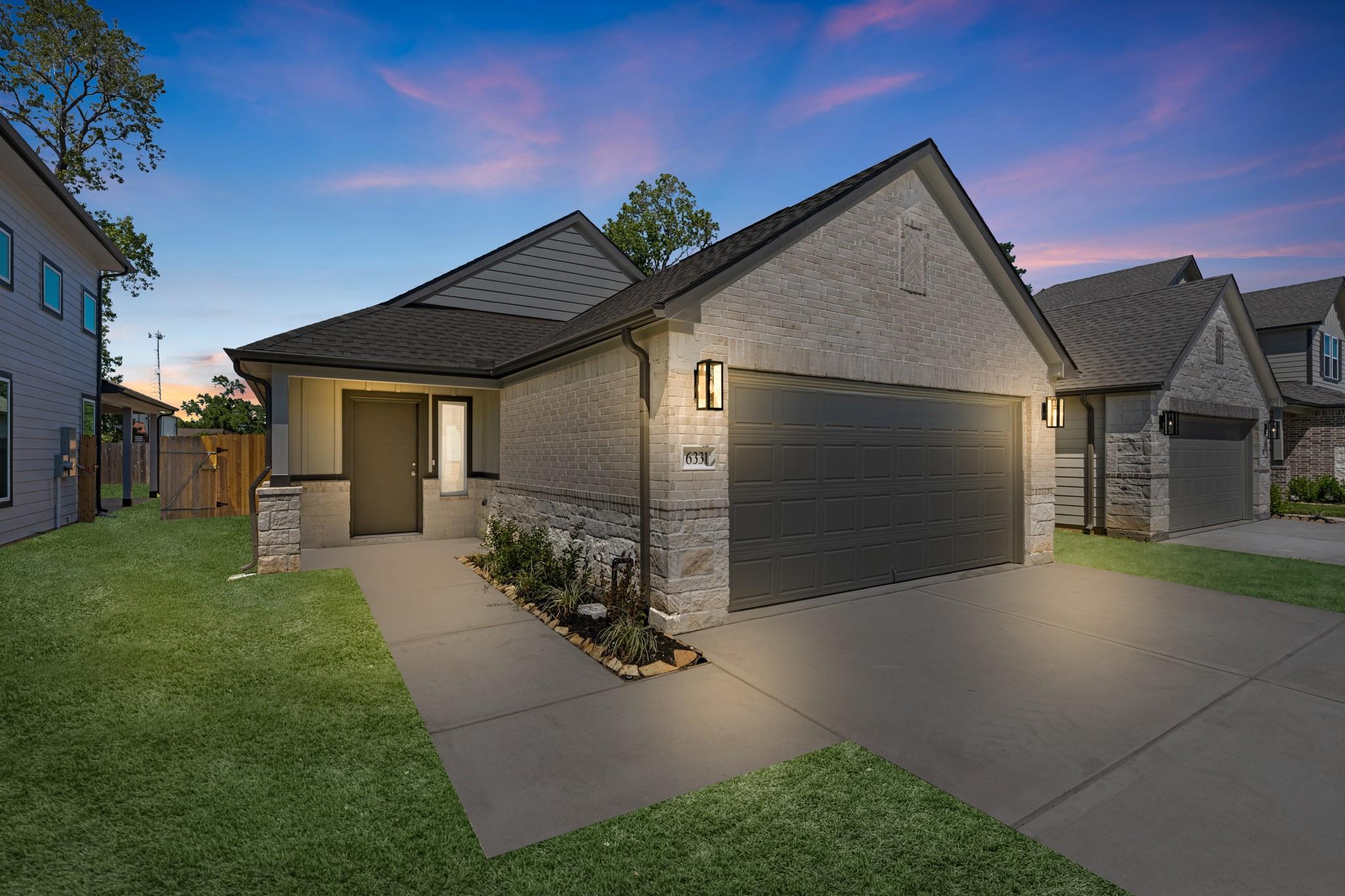 6331 Old Cypress Landing Lane — photo