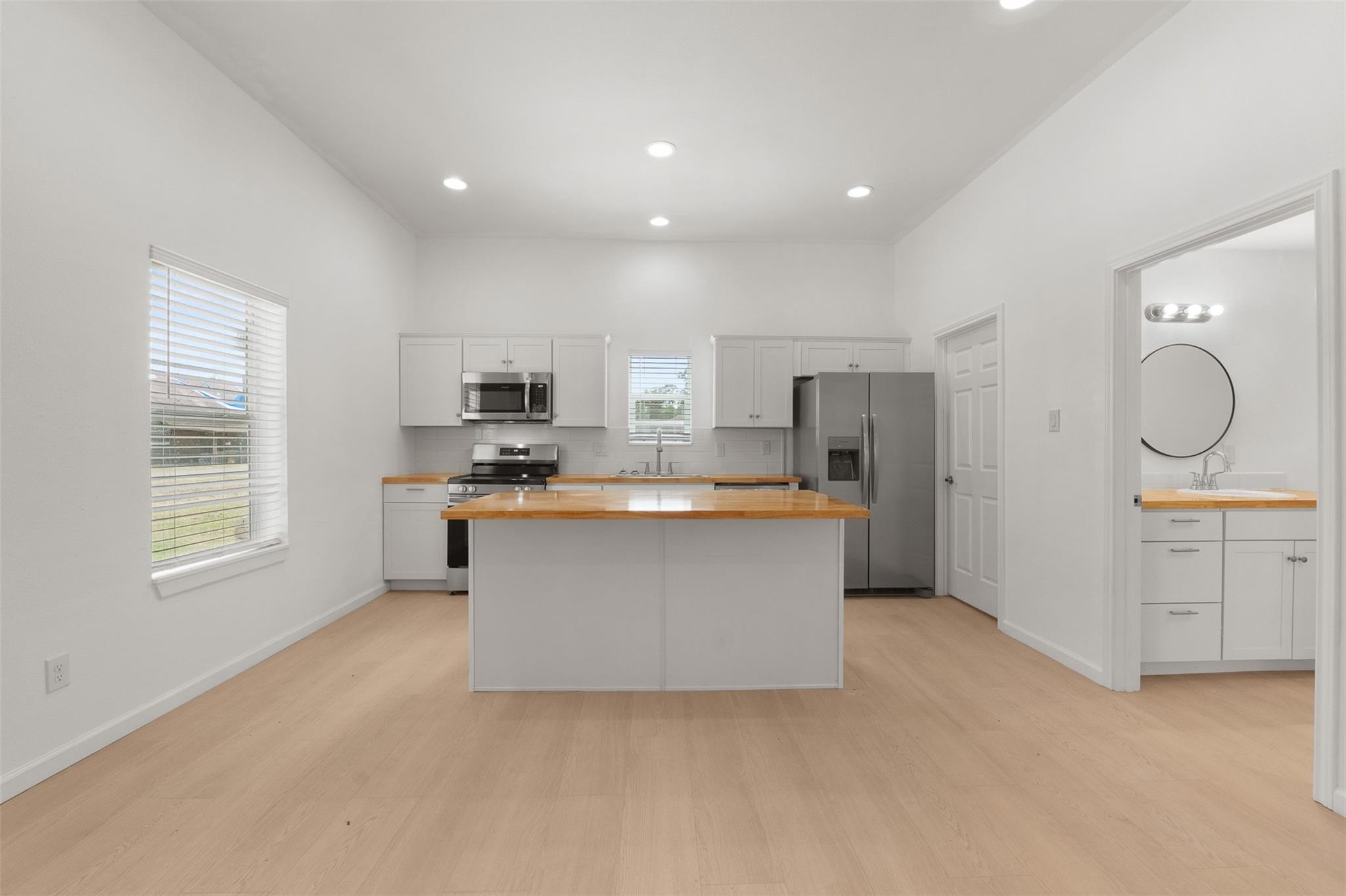 131 High Crest Drive — photo