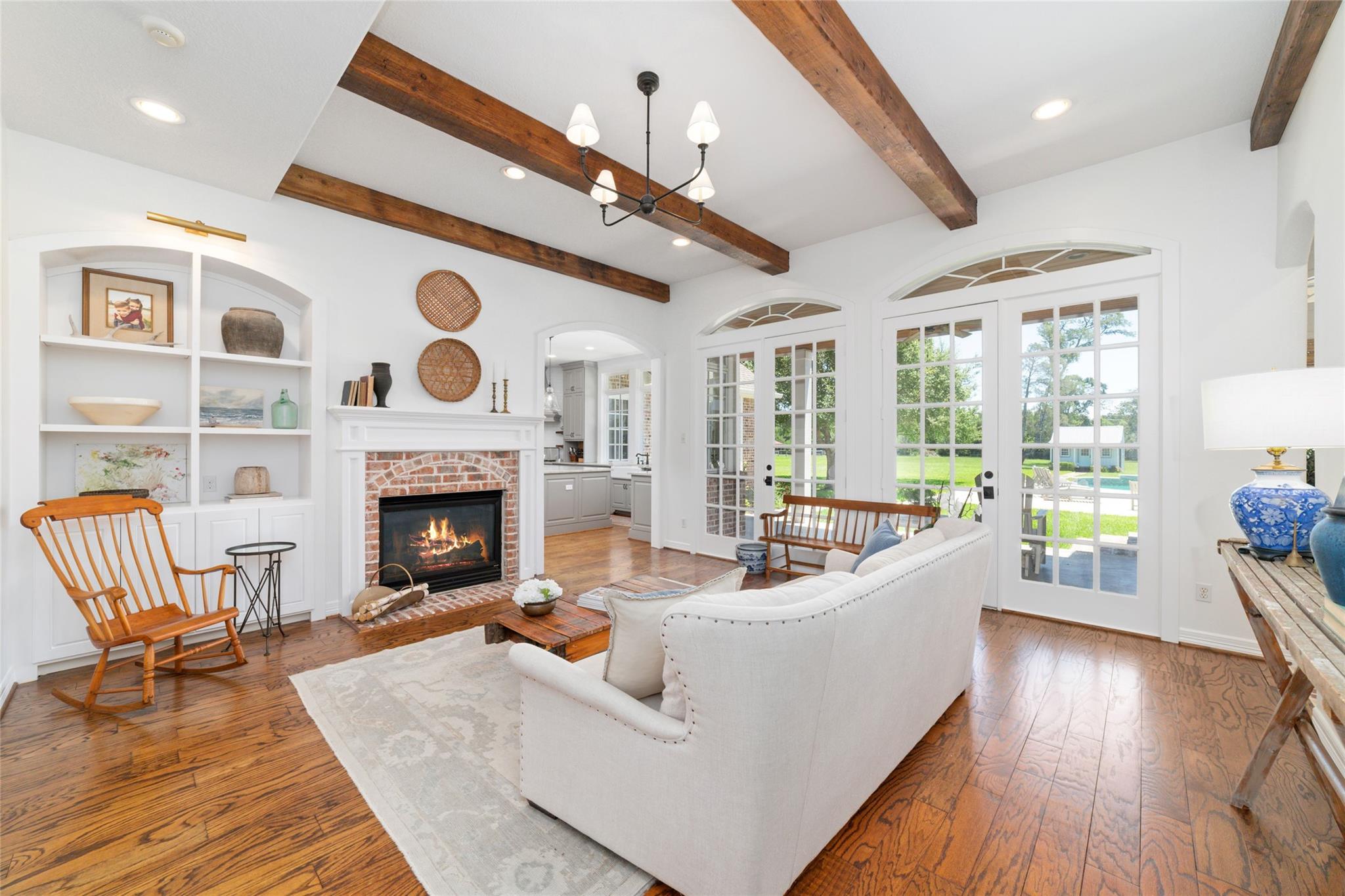 21110 Frey Lane — photo