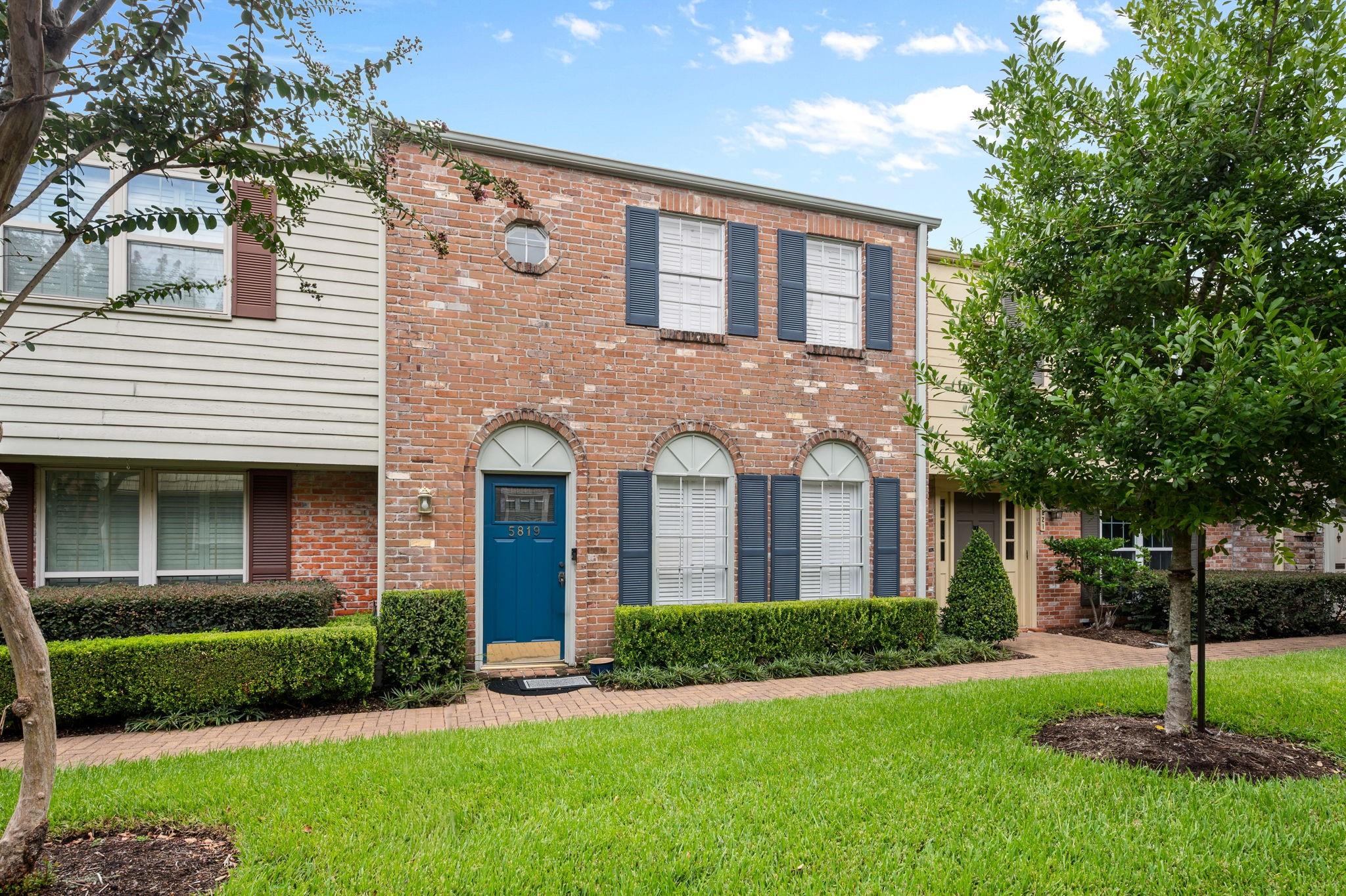 5819 Valley Forge Drive #91 — photo