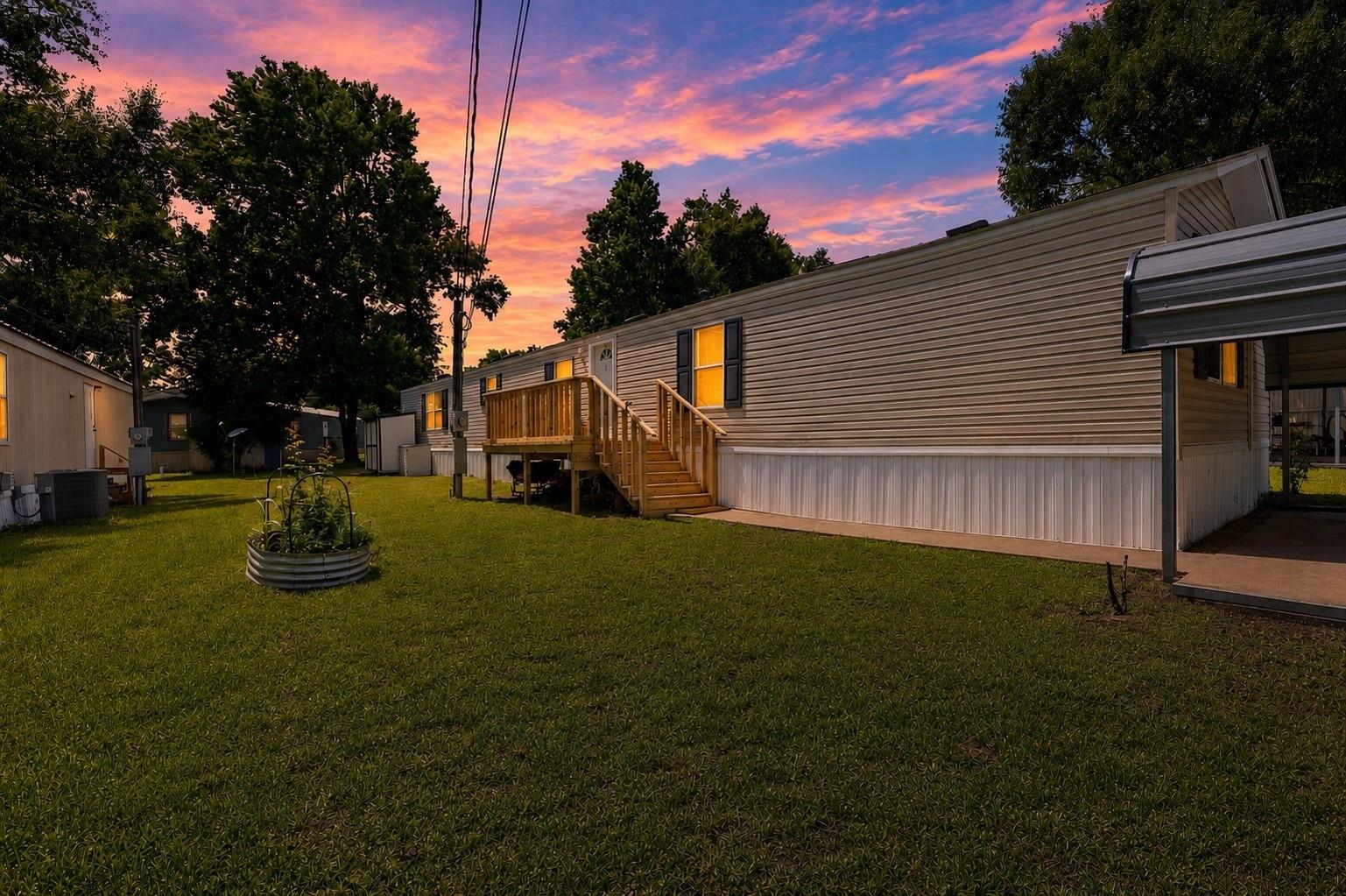 13053 Oak Manor Court — photo
