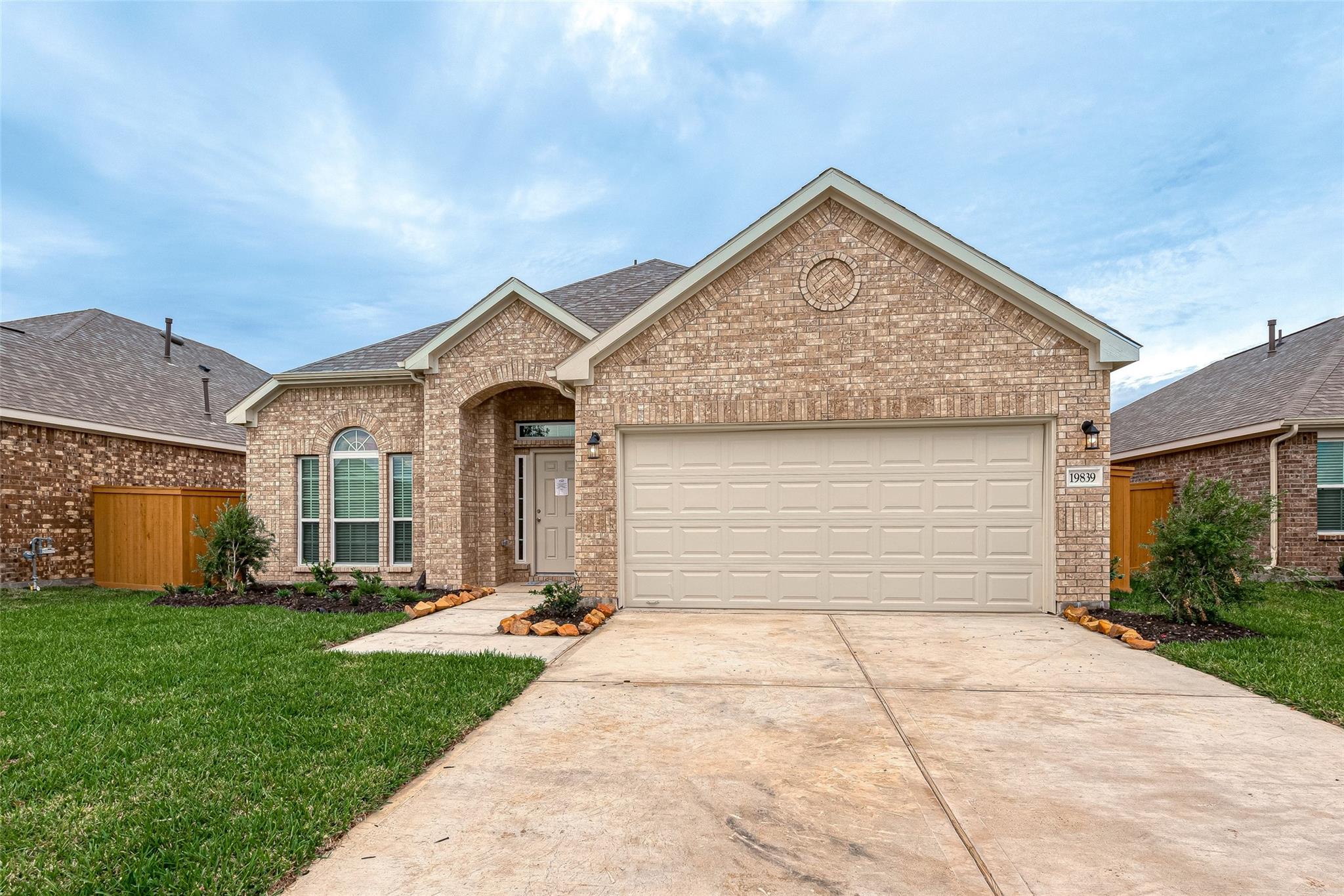 21923 Corsica View Drive — photo
