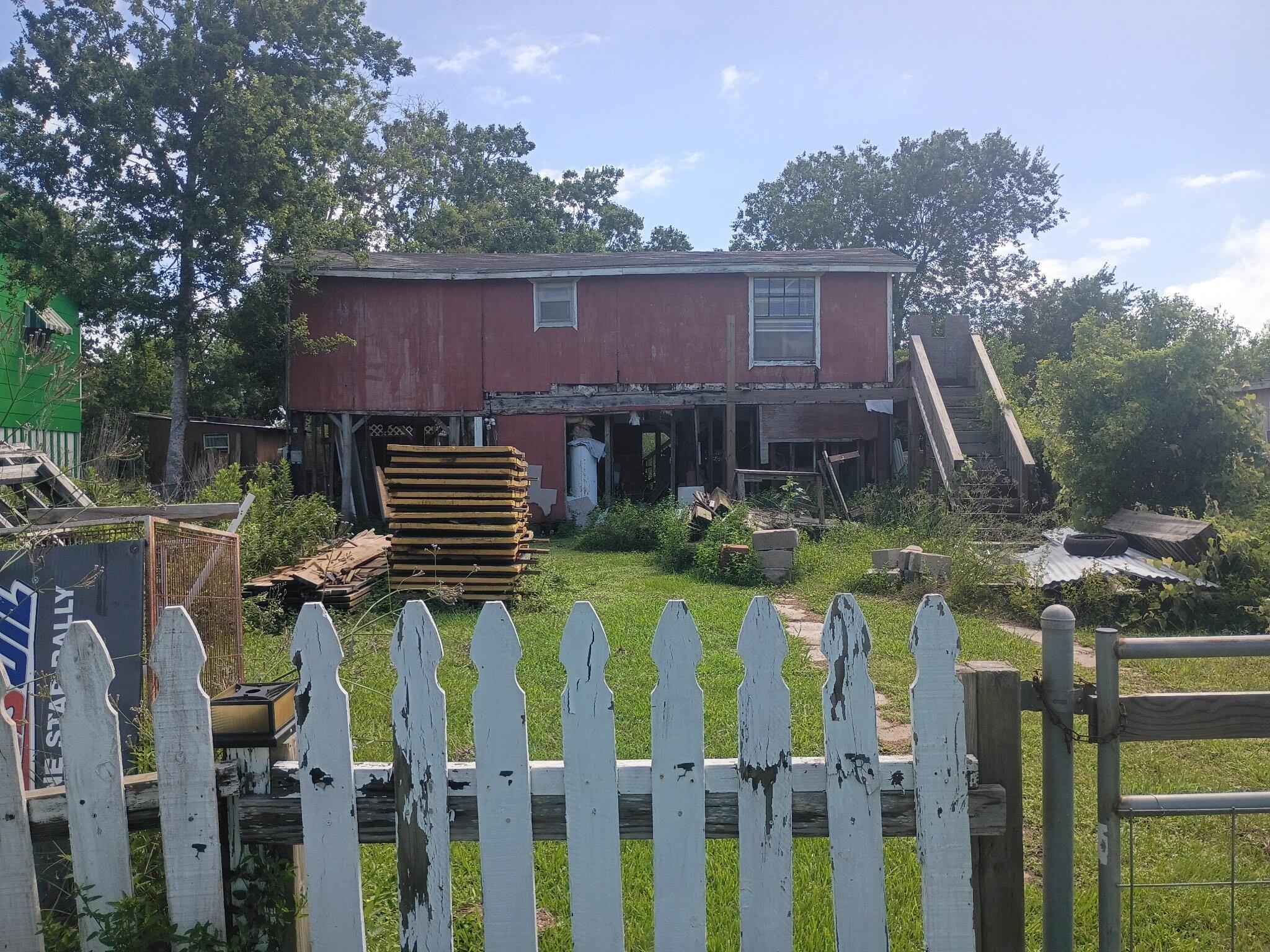 12135 Sandpiper Road — photo