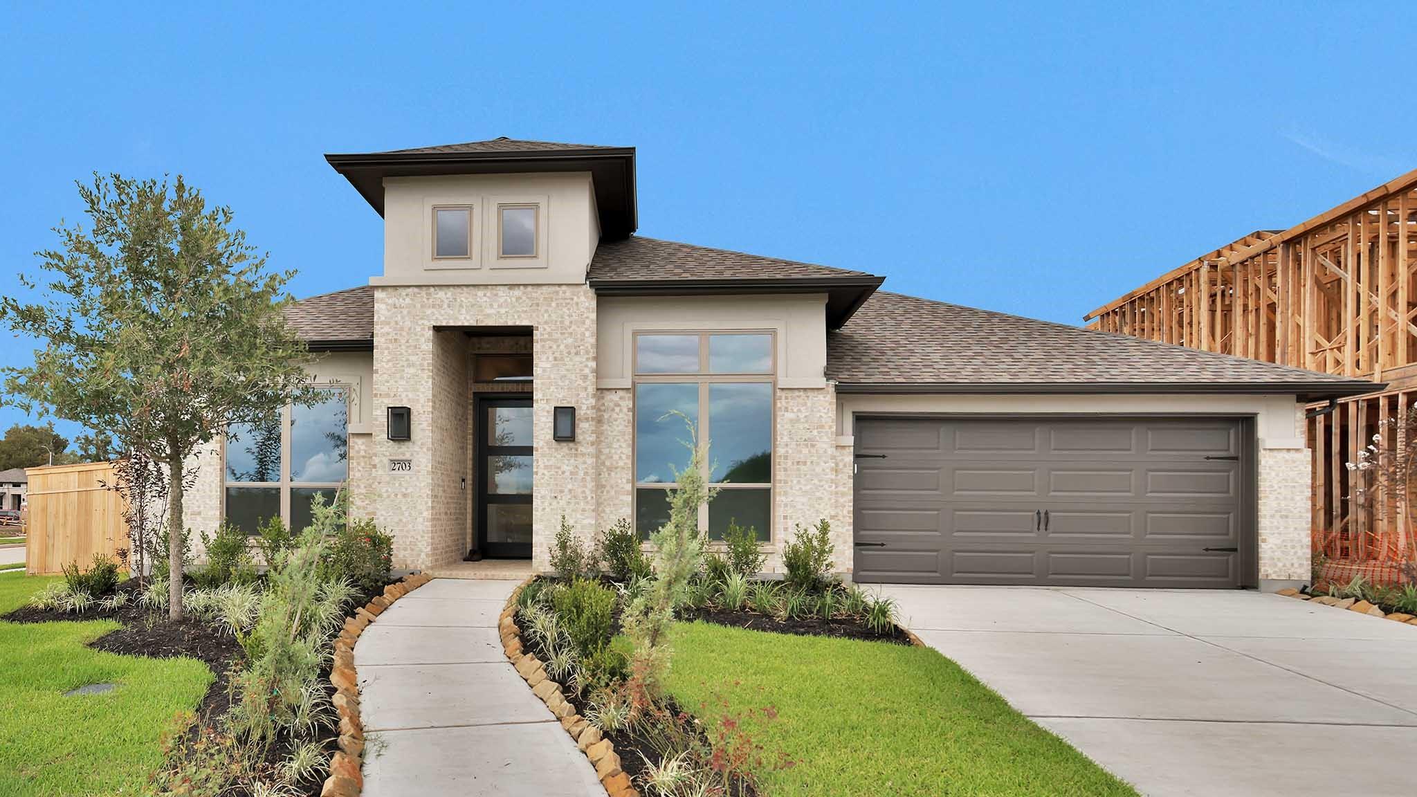 2703 Crown Ridge Drive — photo