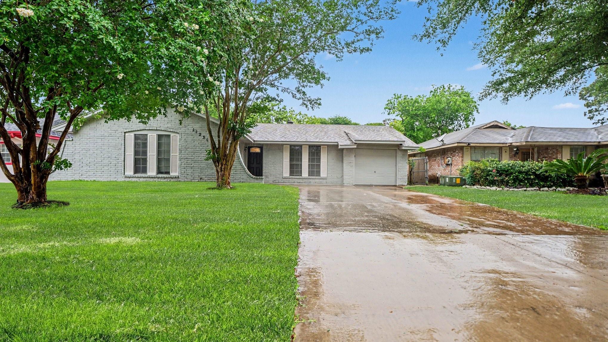 11231 Tamworth Drive — photo