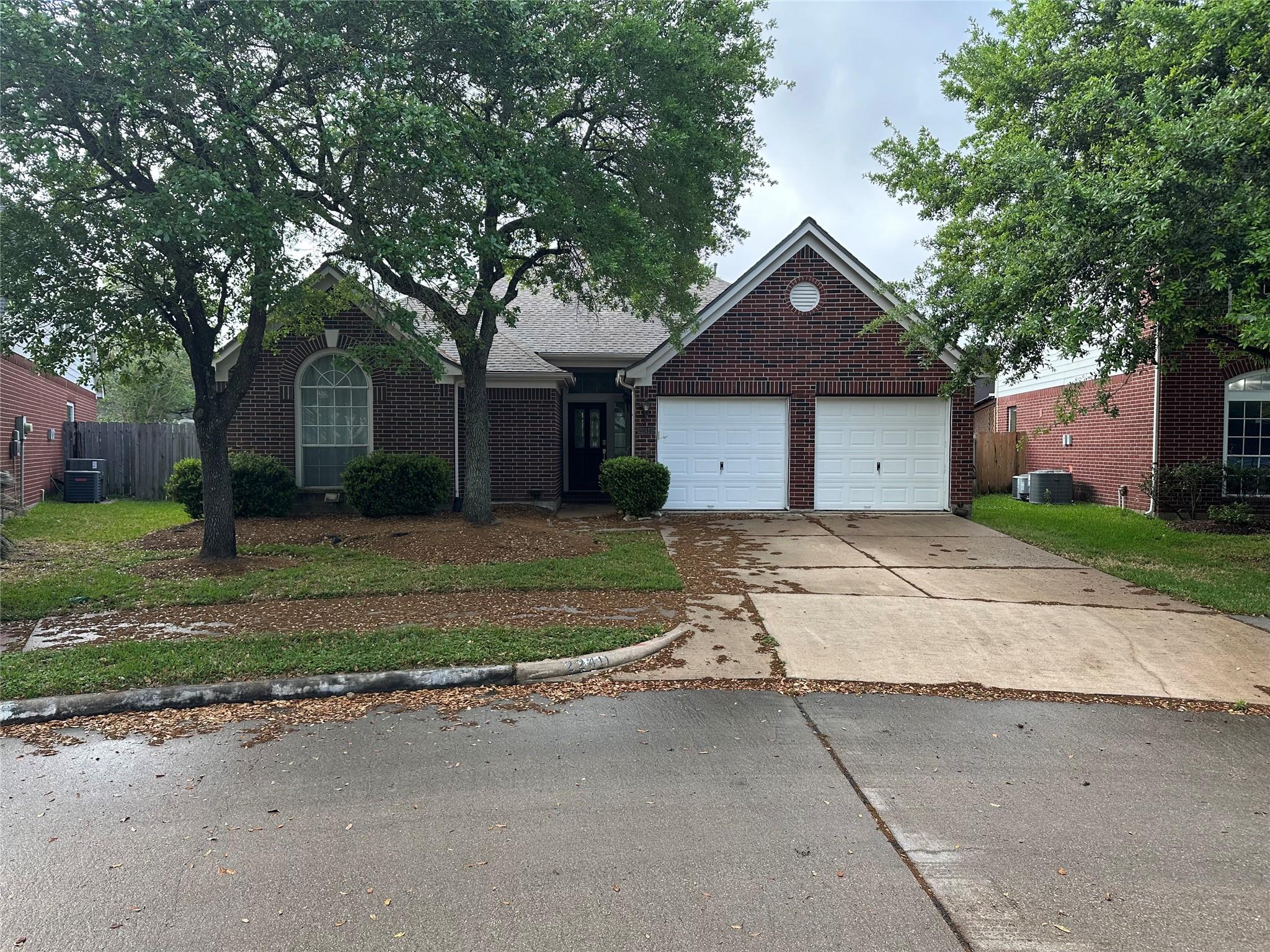22411 Coral Chase Court — photo
