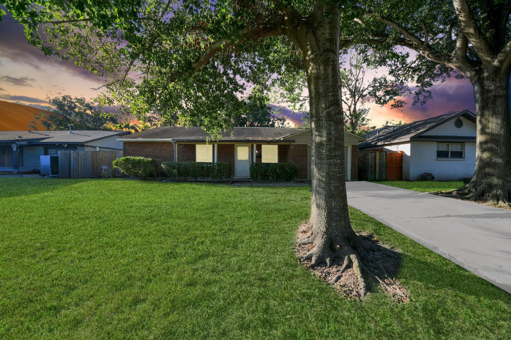 3707 Darlinghurst Drive — photo