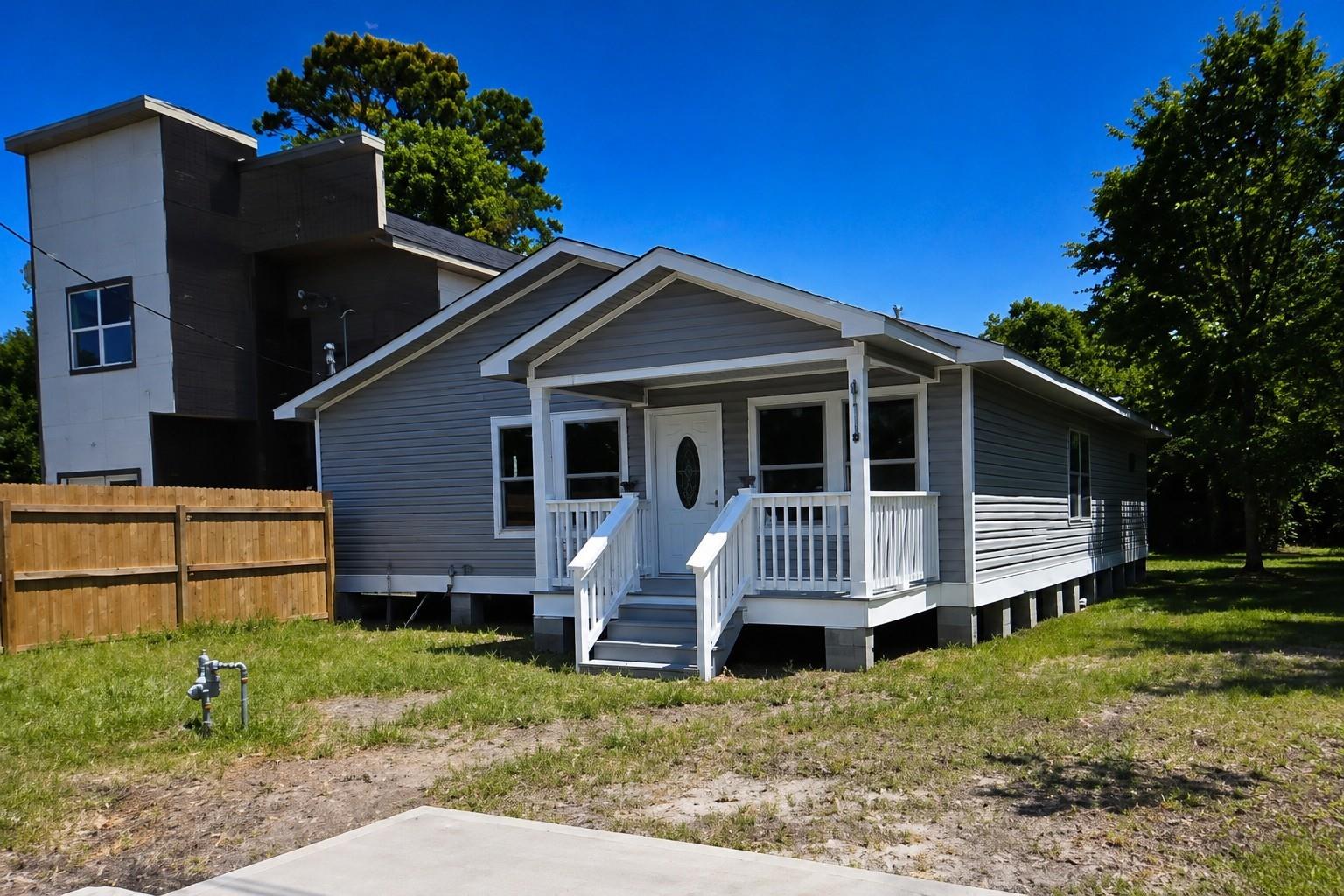 6114 Wedgefield Street — photo