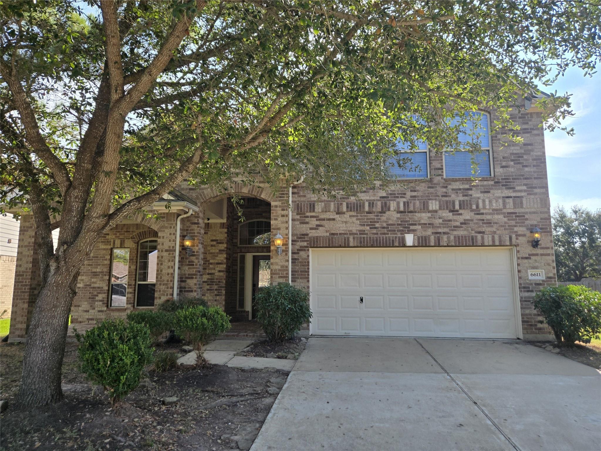 6611 Rosemary Knoll Lane — photo