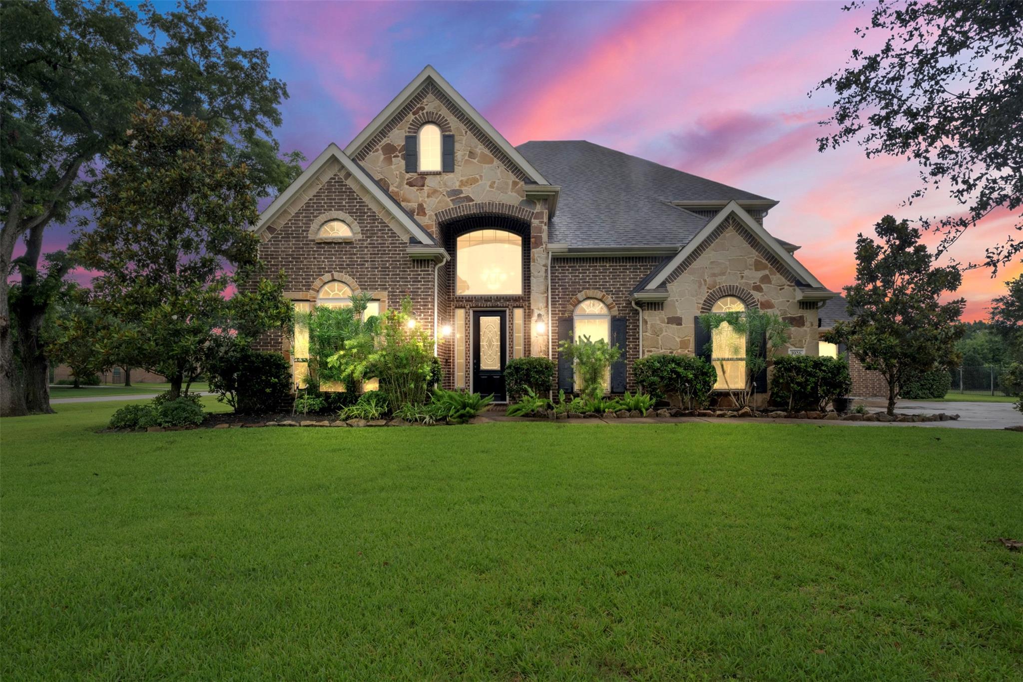 3926 Crystal Cascade Lane — photo