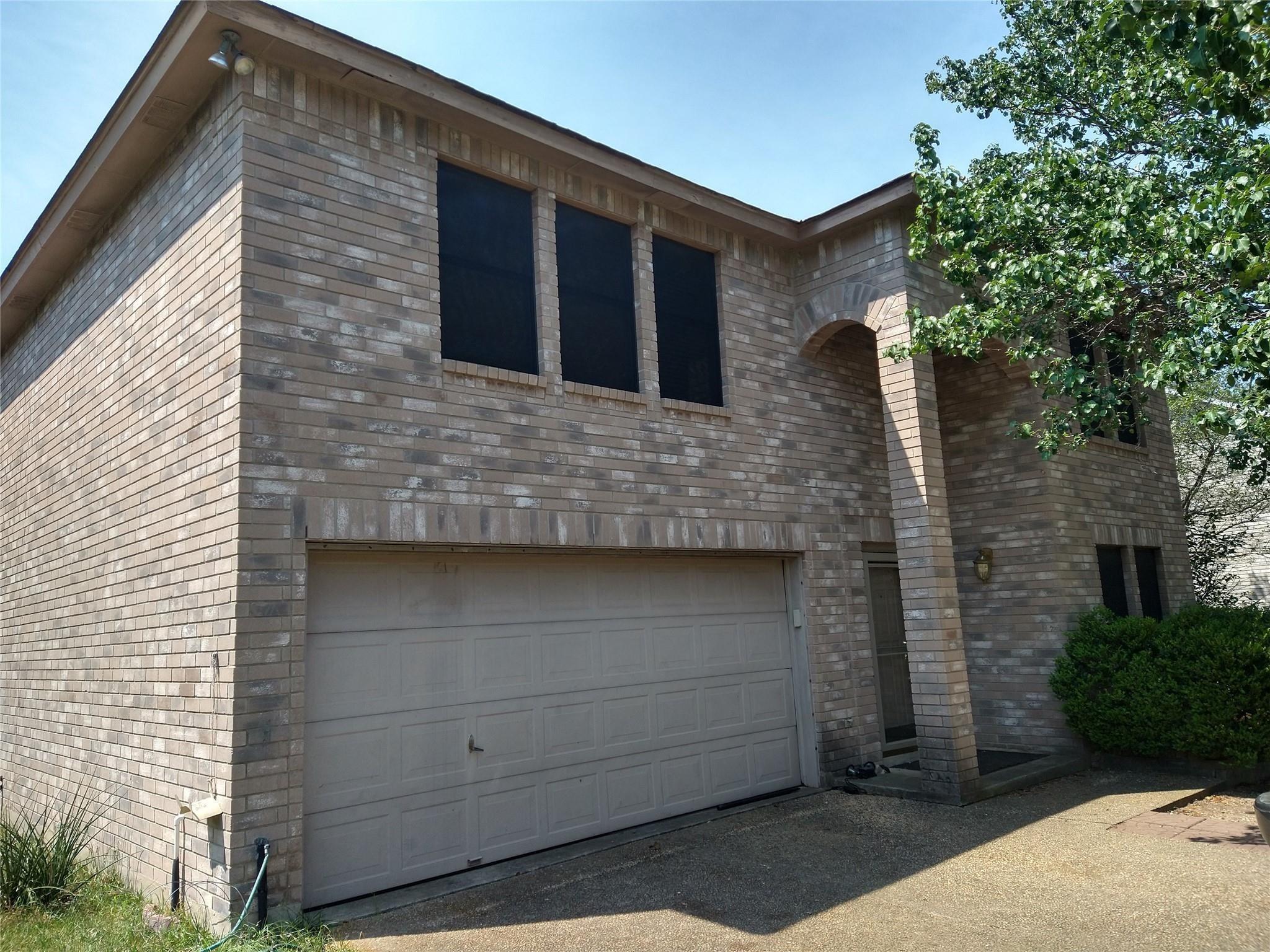 27010 Granite Path — photo