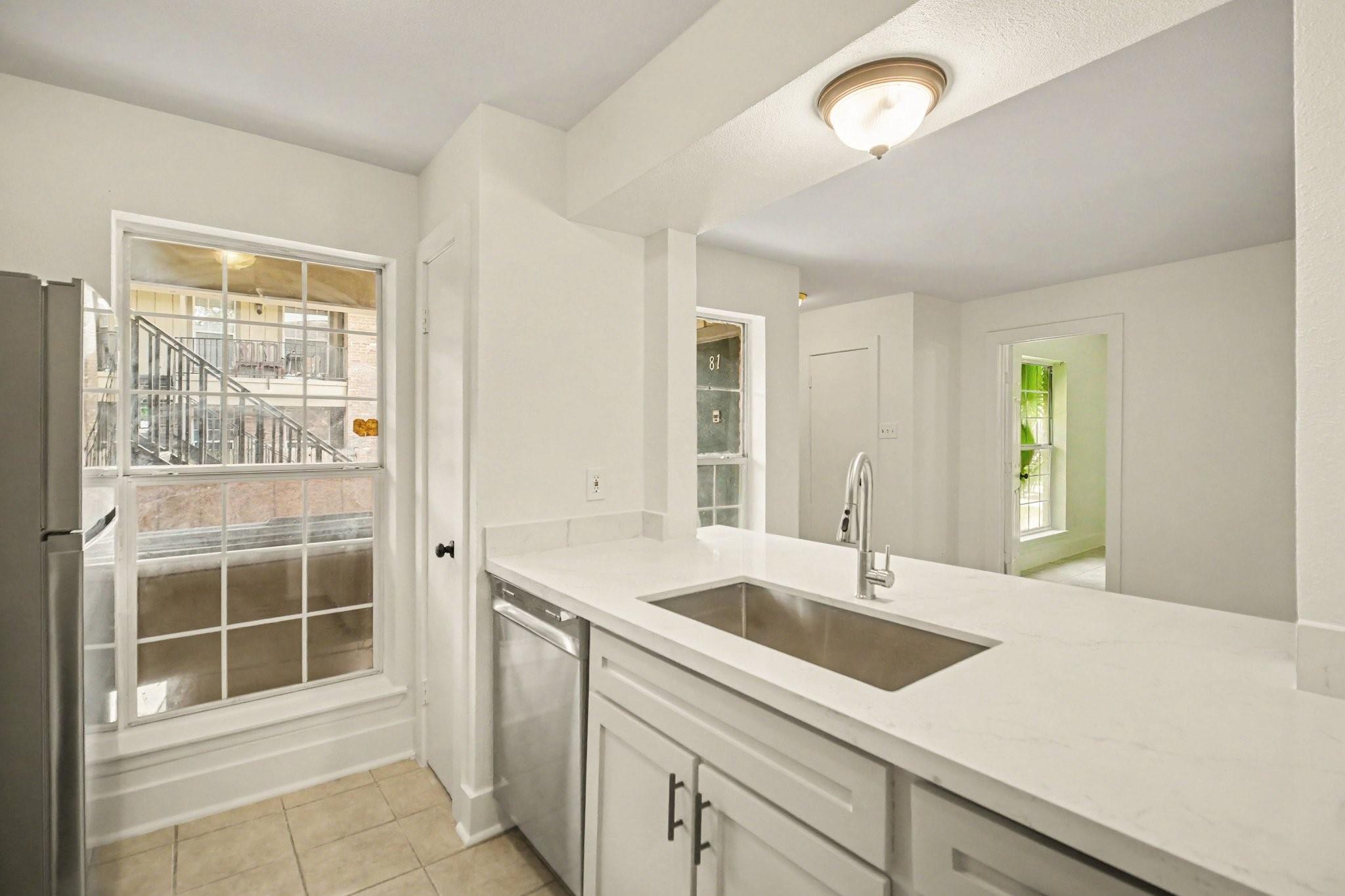 5704 Edgemoor Drive #81 — photo
