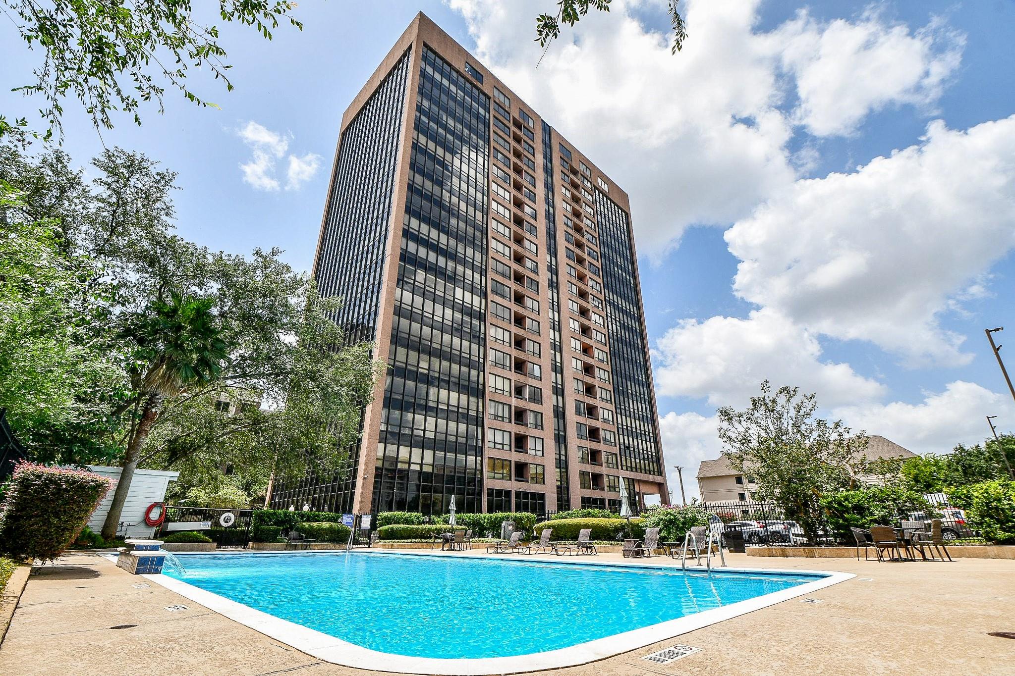 5150 Hidalgo Street #1305 — photo